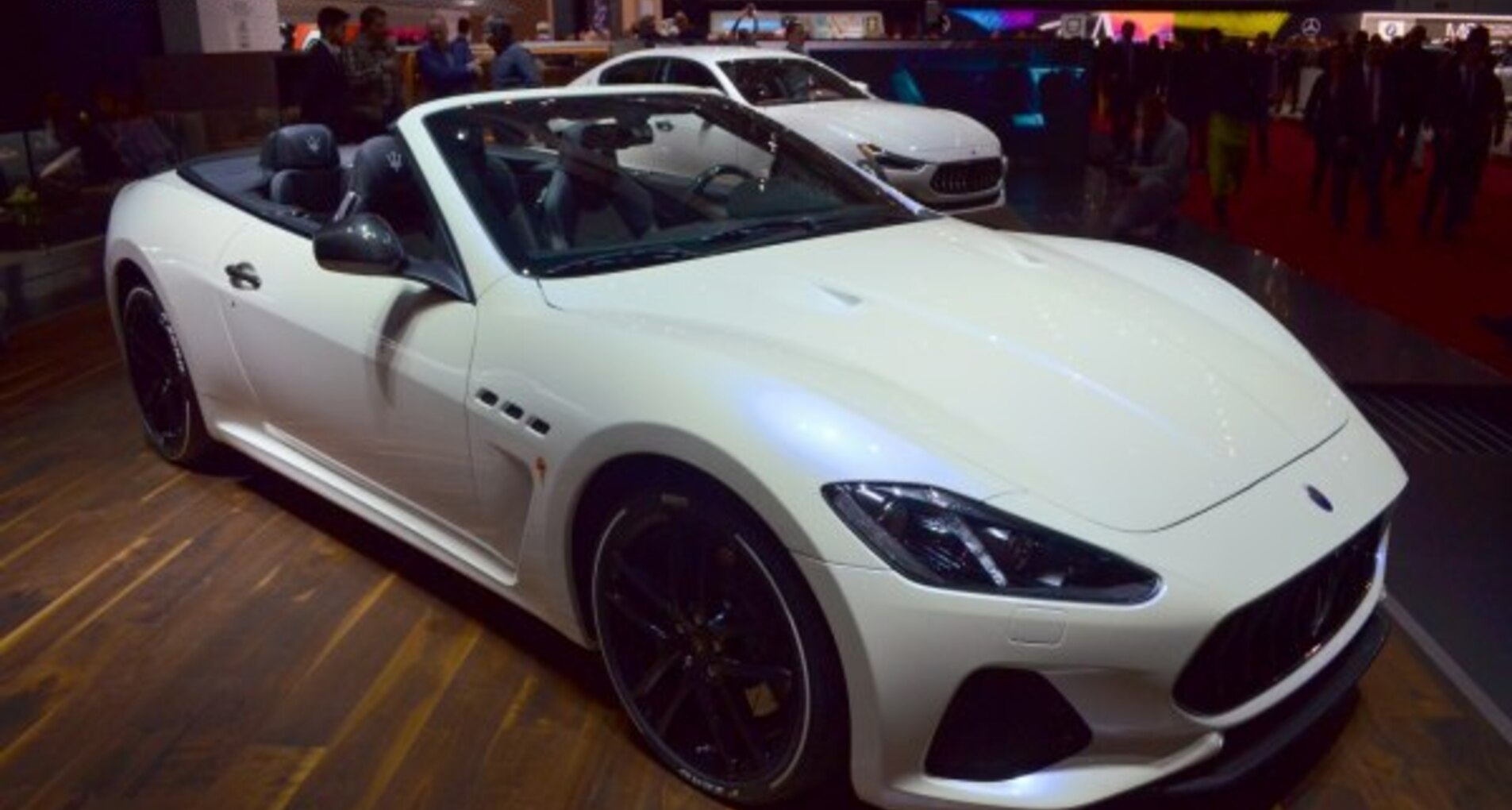 Maserati GranCabrio (facelift 2018) Sport 4.7 V8 (460 Hp) Automatic 2018, 2019, 2020, 2021 