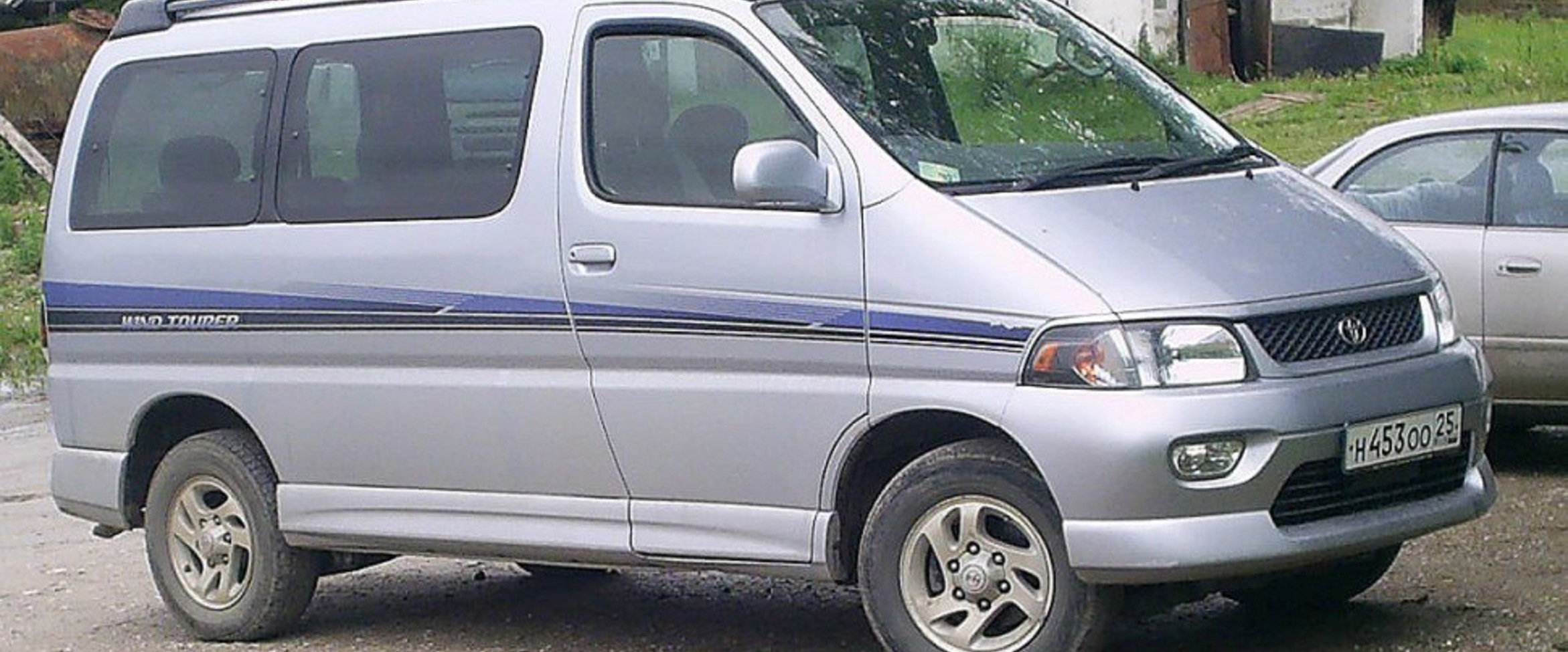 Toyota Hiace Regius 3.0 D (140 Hp) 1995, 1996, 1997, 1998, 1999, 2000, 2001, 2002 