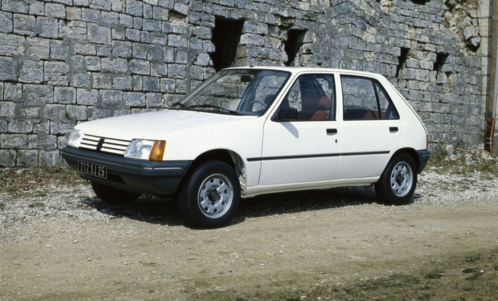 Peugeot 205 I (741A/C) 1.9 GTI (130 Hp) 1987 