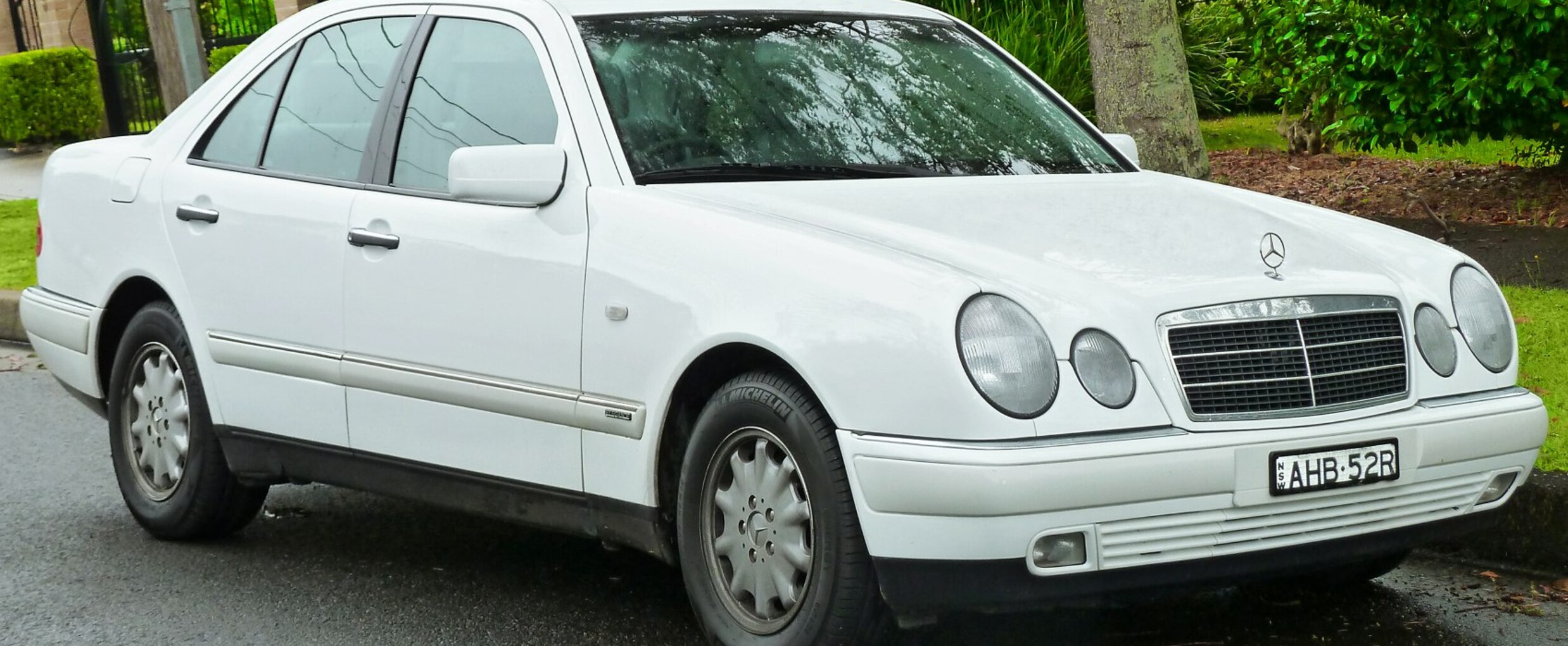 Mercedes-Benz E-class (W210) E 300 D (136 Hp) 1994, 1995, 1996, 1997 