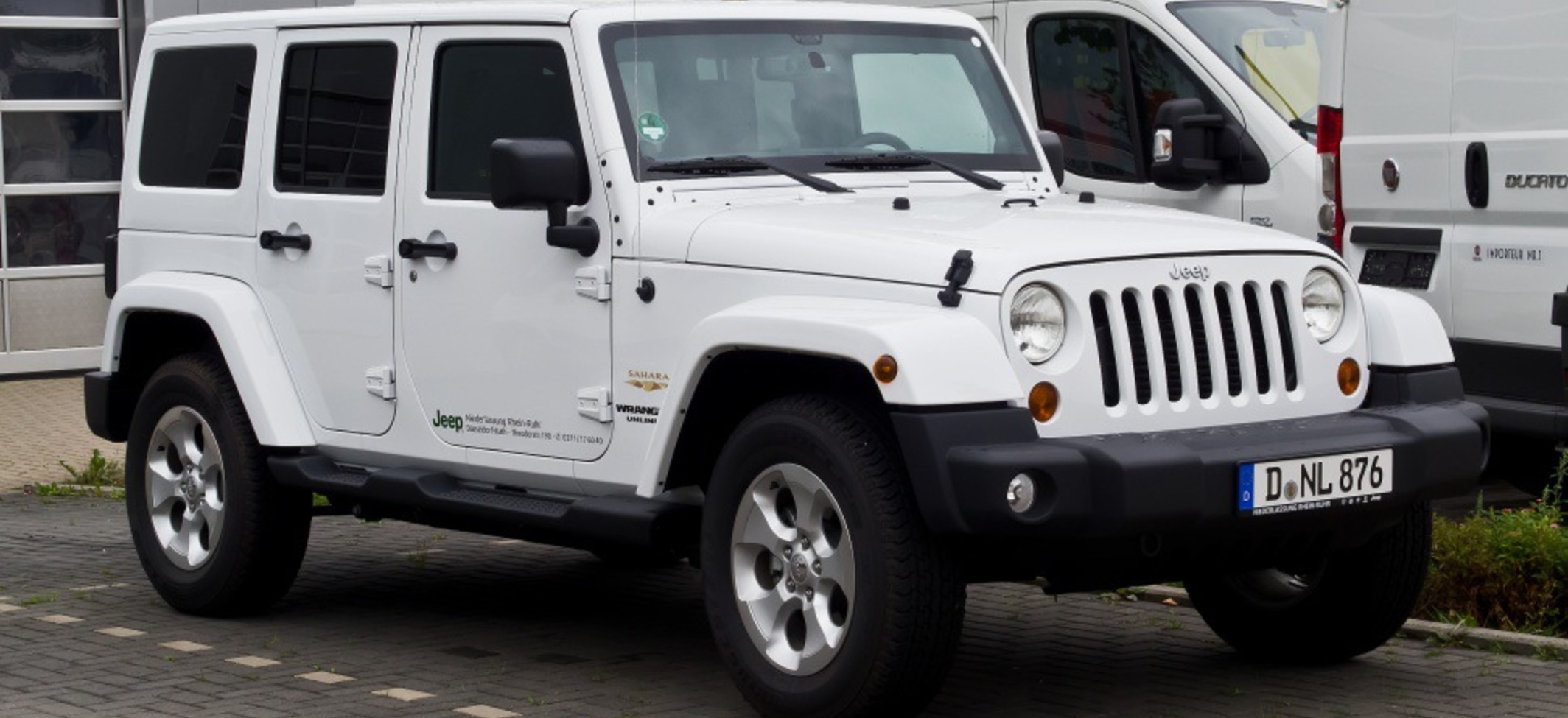 Jeep Wrangler III Unlimited (JK)  V6 12V Sport (280 Hp) 4x4 Automatic  2011, 2012, 2013, 2014, 2015, 2016 specifications, prices & reviews | XEZii