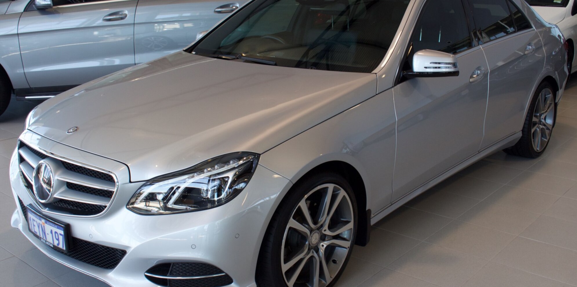 2013 Mercedes-Benz E-Klasse (W212, facelift 2013) E 400 (333 PS) G-TRONIC