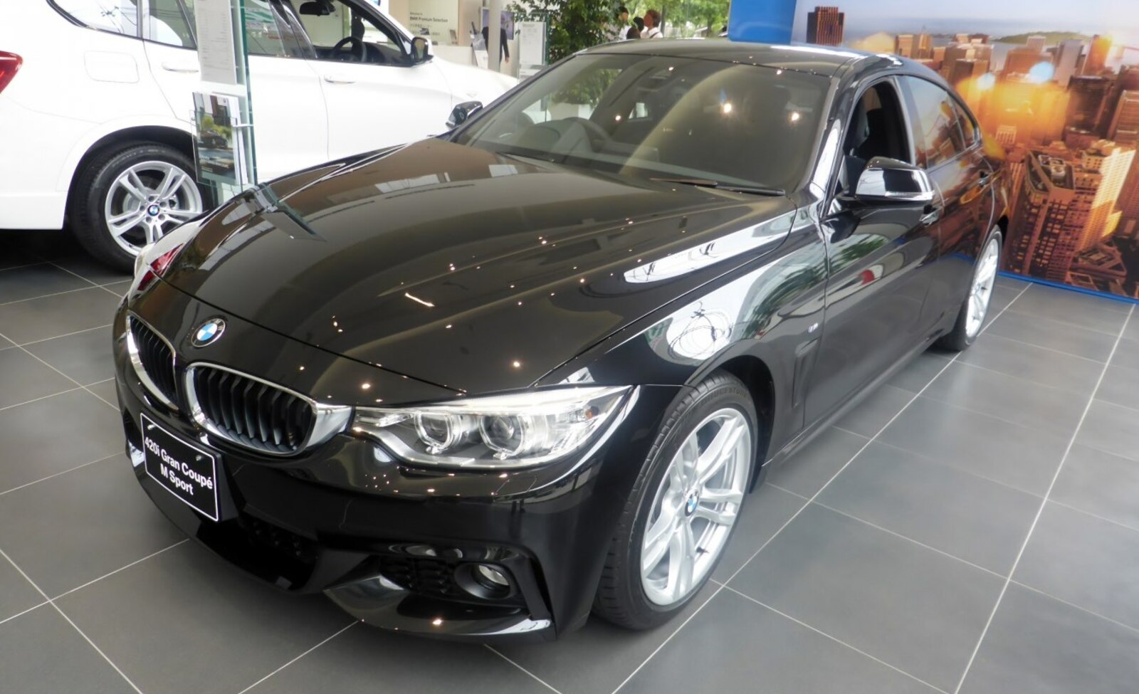 BMW 1Series phiên bản nâng cấp chính thức ra mắt