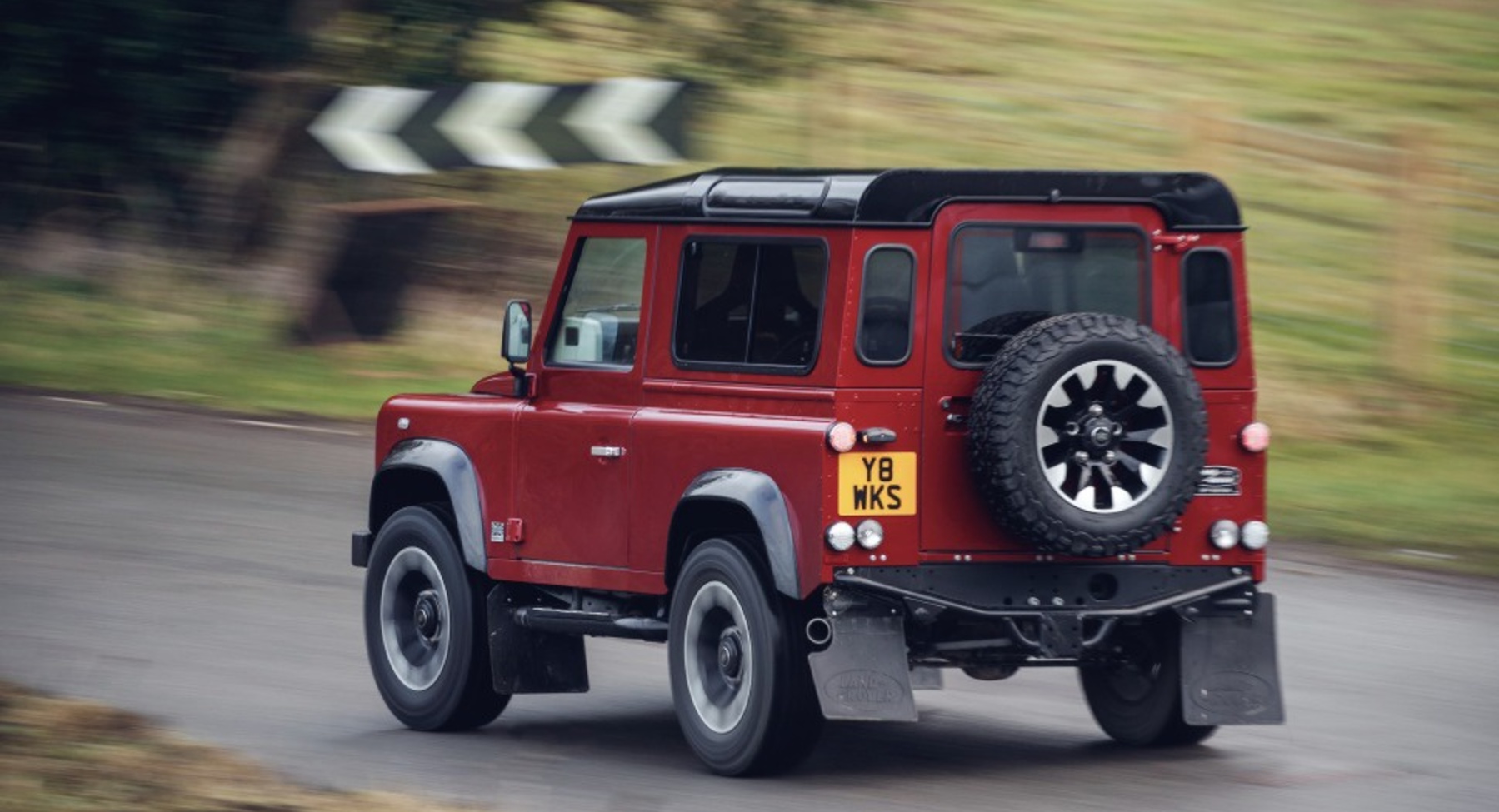 Land rover defender deals 2018