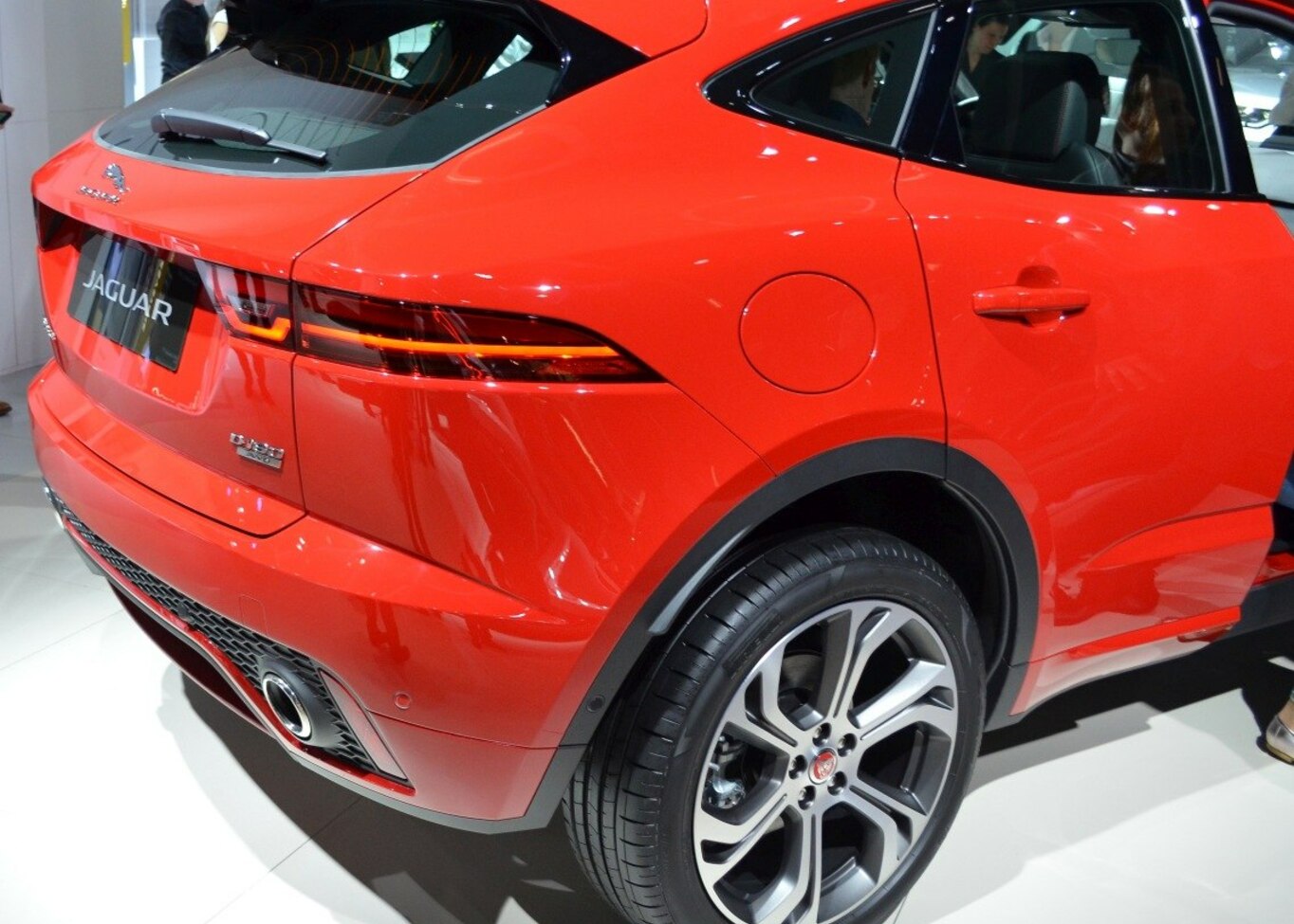 Jaguar e store pace 150