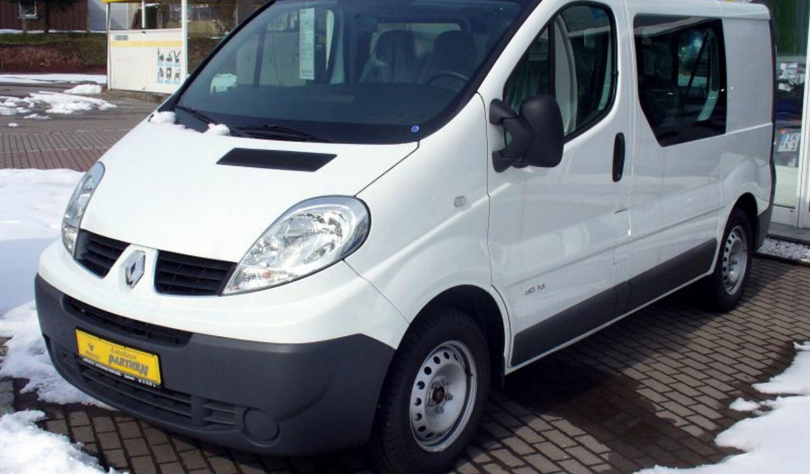 2006 Renault Trafic II (Phase II) 2.5 dCi (145 Hp) L2H1