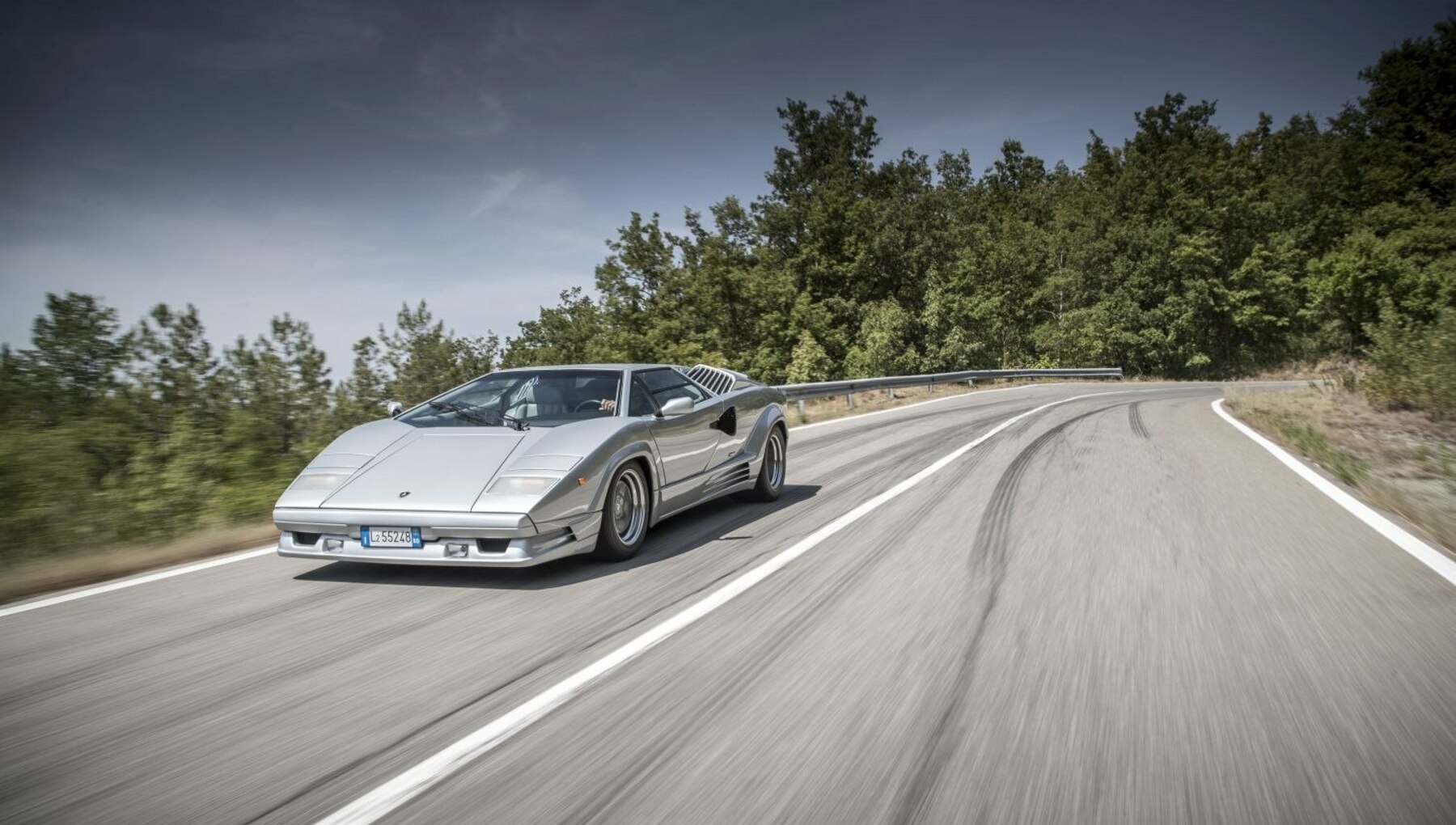 Lamborghini Countach LP5000 QV (455 Hp) 1988 - thông số kỹ thuật, đánh giá  và giá lăn bánh mới nhất | XEZii