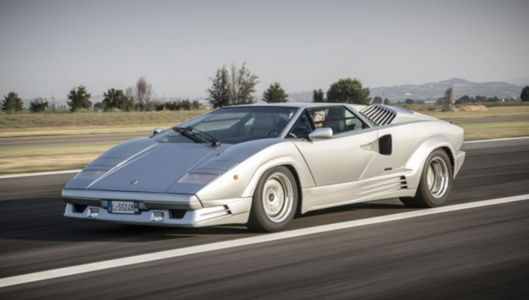 Lamborghini Countach LP500 S V12 (375 Hp) 1982, 1983, 1984, 1985 - thông số  kỹ thuật, đánh giá và giá lăn bánh mới nhất | XEZii