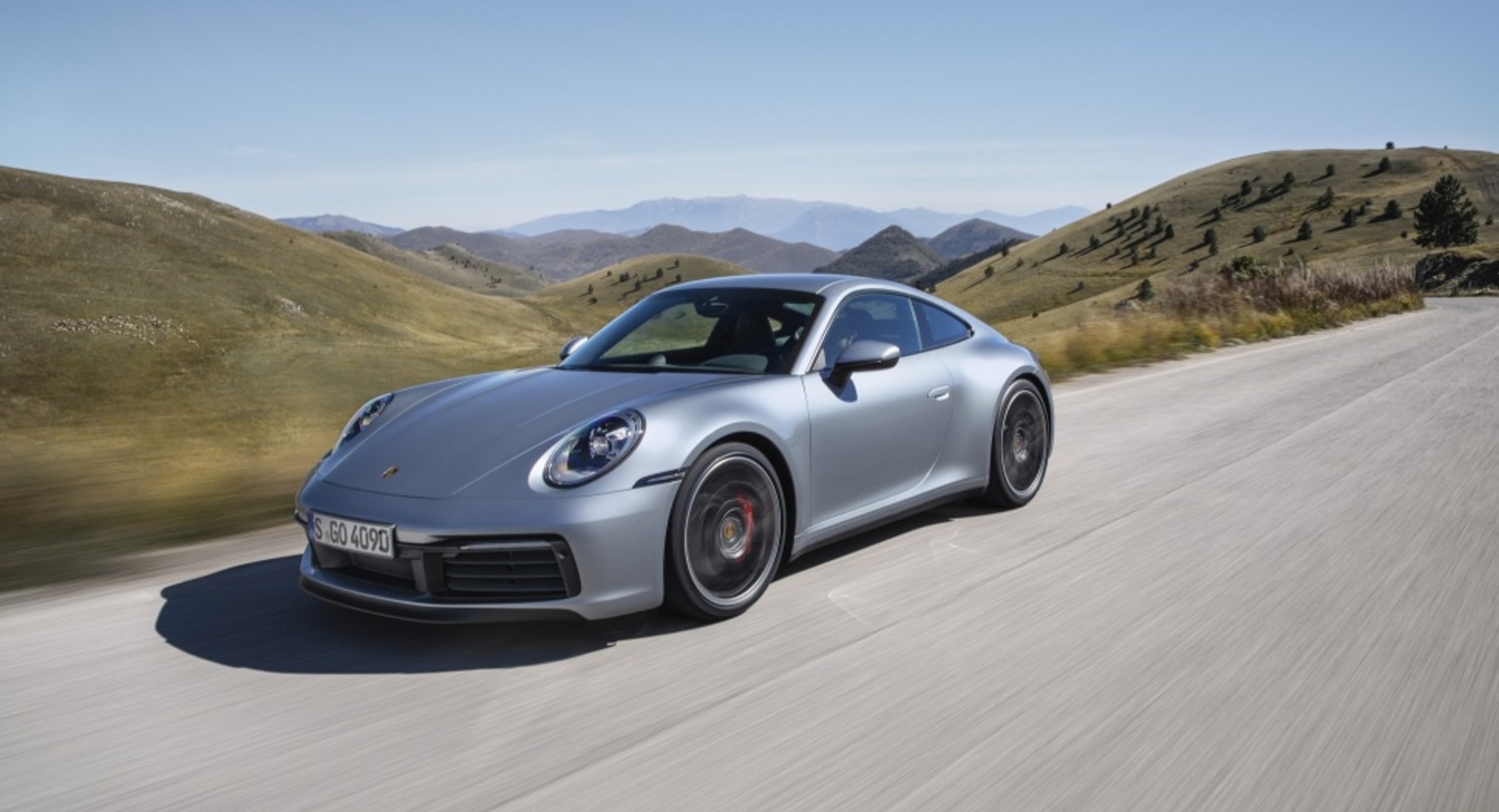 Porsche 911 (992) Carrera 4S  (450 Hp) PDK 2018, 2019, 2020, 2021  specifications, prices & reviews | XEZii