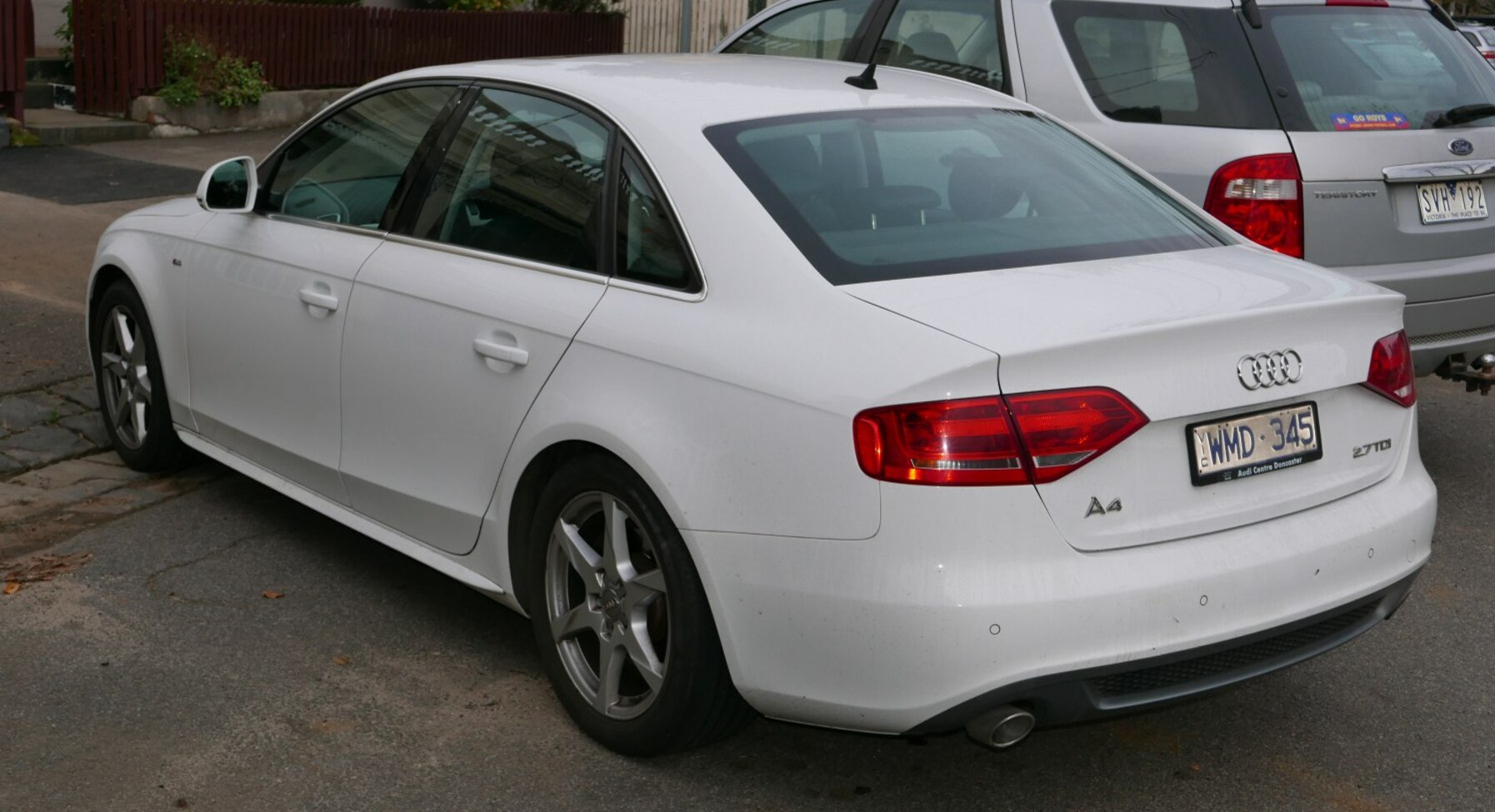 2008 Audi A4 (B8 8K) 2.0 TFSI (211 Hp) quattro