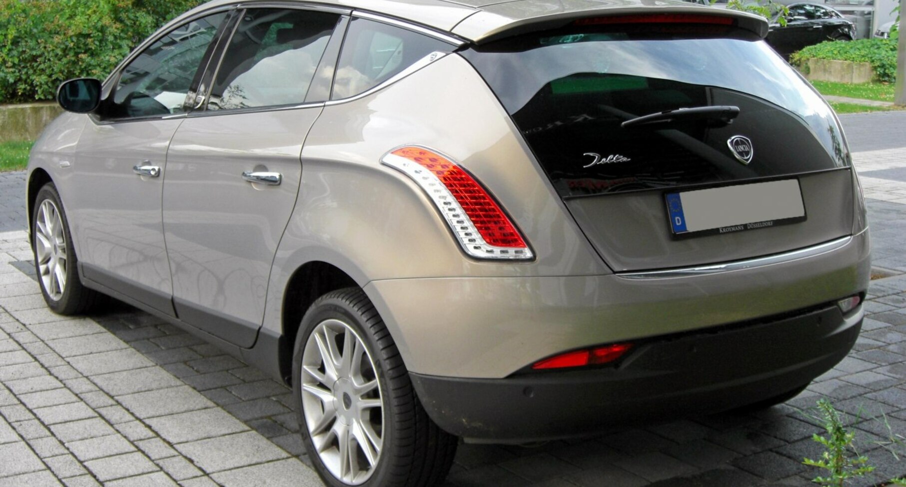 Lancia Delta III 1.8 Di T-Jet 16V (200 Hp) Automatic 2009, 2010, 2011