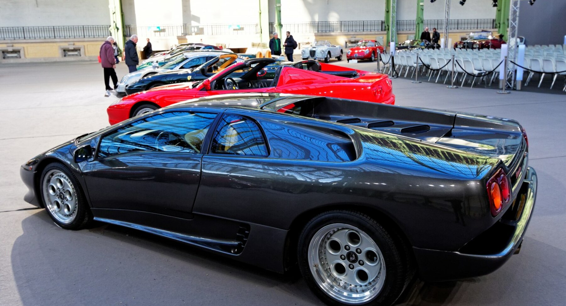 Lamborghini Diablo VT (492 Hp) 1990, 1991, 1992, 1993, 1994, 1995, 1996,  1997, 1998 specifications, prices & reviews | XEZii