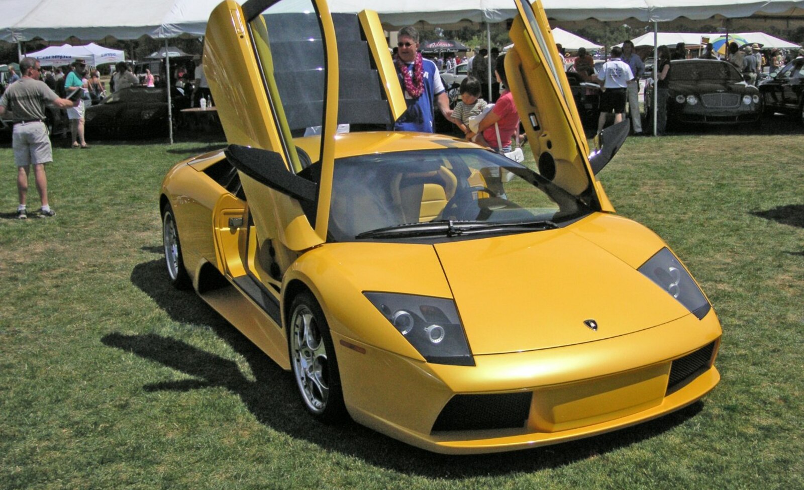 Lamborghini Murcielago  V12 48V (580 Hp) 2001, 2002, 2003, 2004, 2005,  2006 - thông số kỹ thuật, đánh giá và giá lăn bánh mới nhất | XEZii