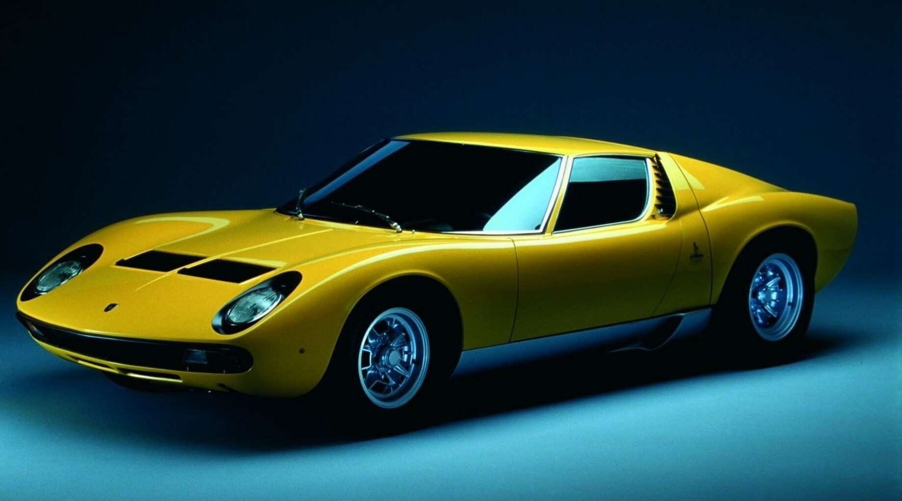 Lamborghini Miura P400  V12 (350 Hp) 1966, 1967, 1968, 1969 - thông số  kỹ thuật, đánh giá và giá lăn bánh mới nhất | XEZii