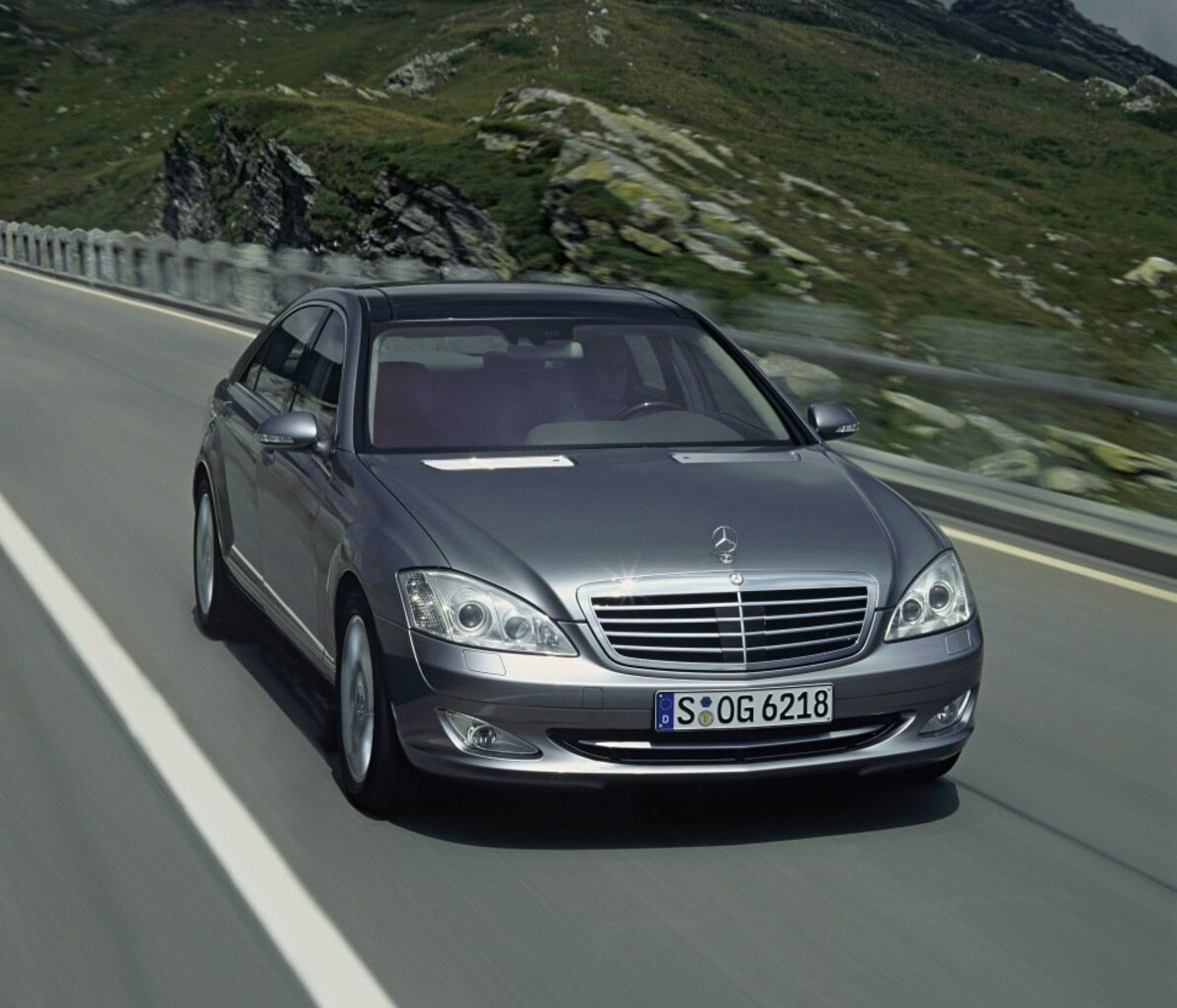 Mercedes-Benz S-class (W221) S 500 (388 Hp) 4MATIC 7G-TRONIC 2005, 2006, 2007, 2008, 2009 