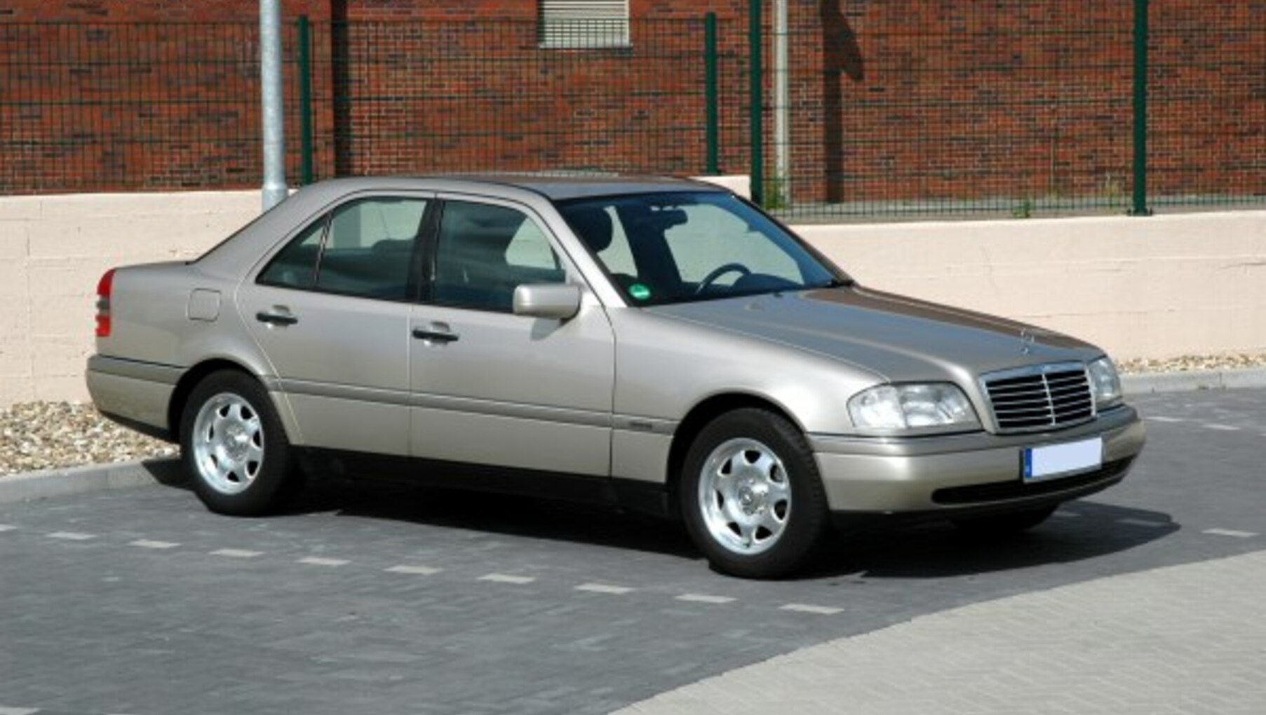 Mercedes-Benz C-class (W202) C 200 (136 Hp) 1993, 1994, 1995, 1996, 1997 