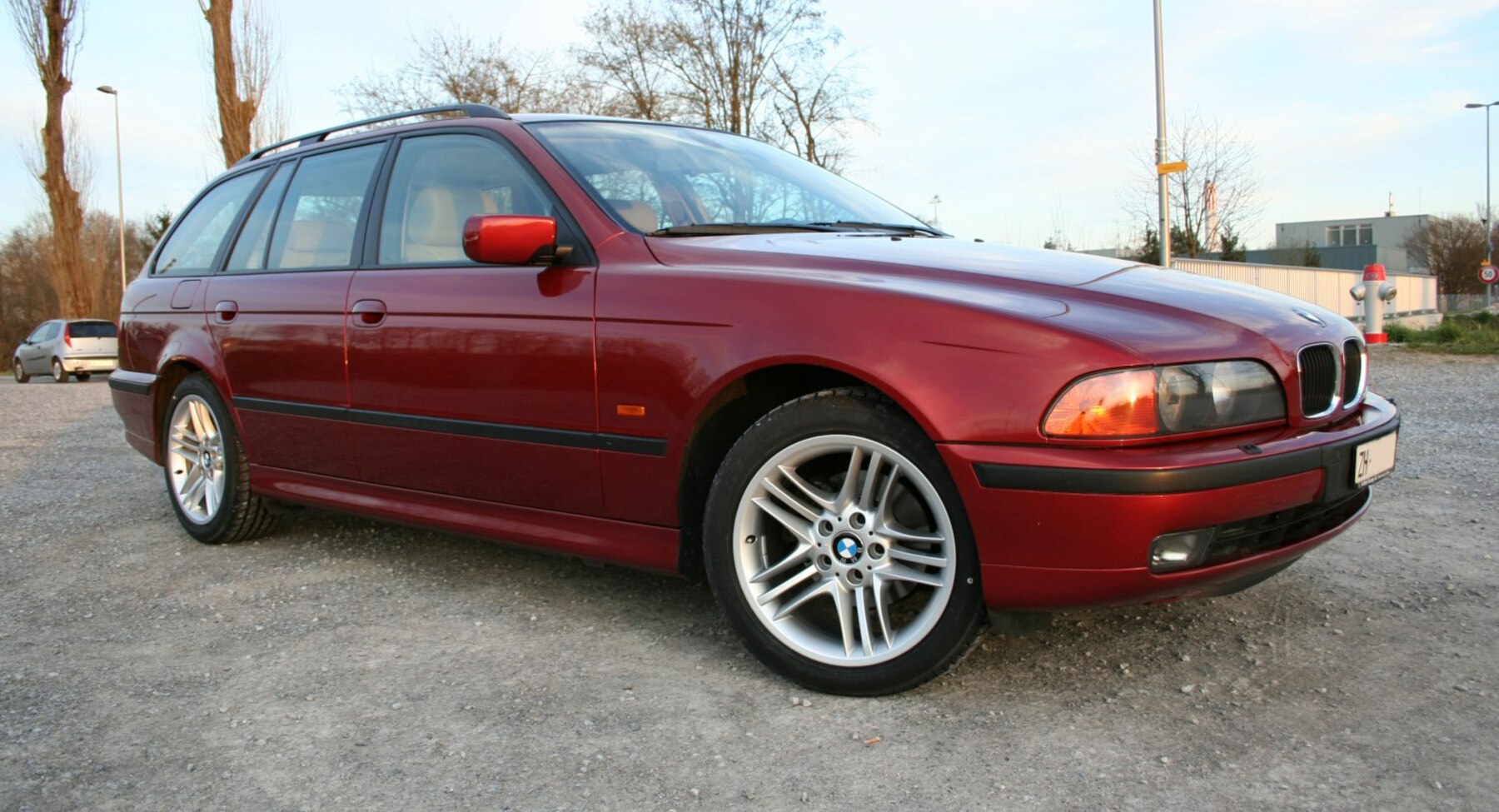 BMW 5 Series Touring (E39) 540i V8 (286 Hp) Automatic 1998, 1999, 2000