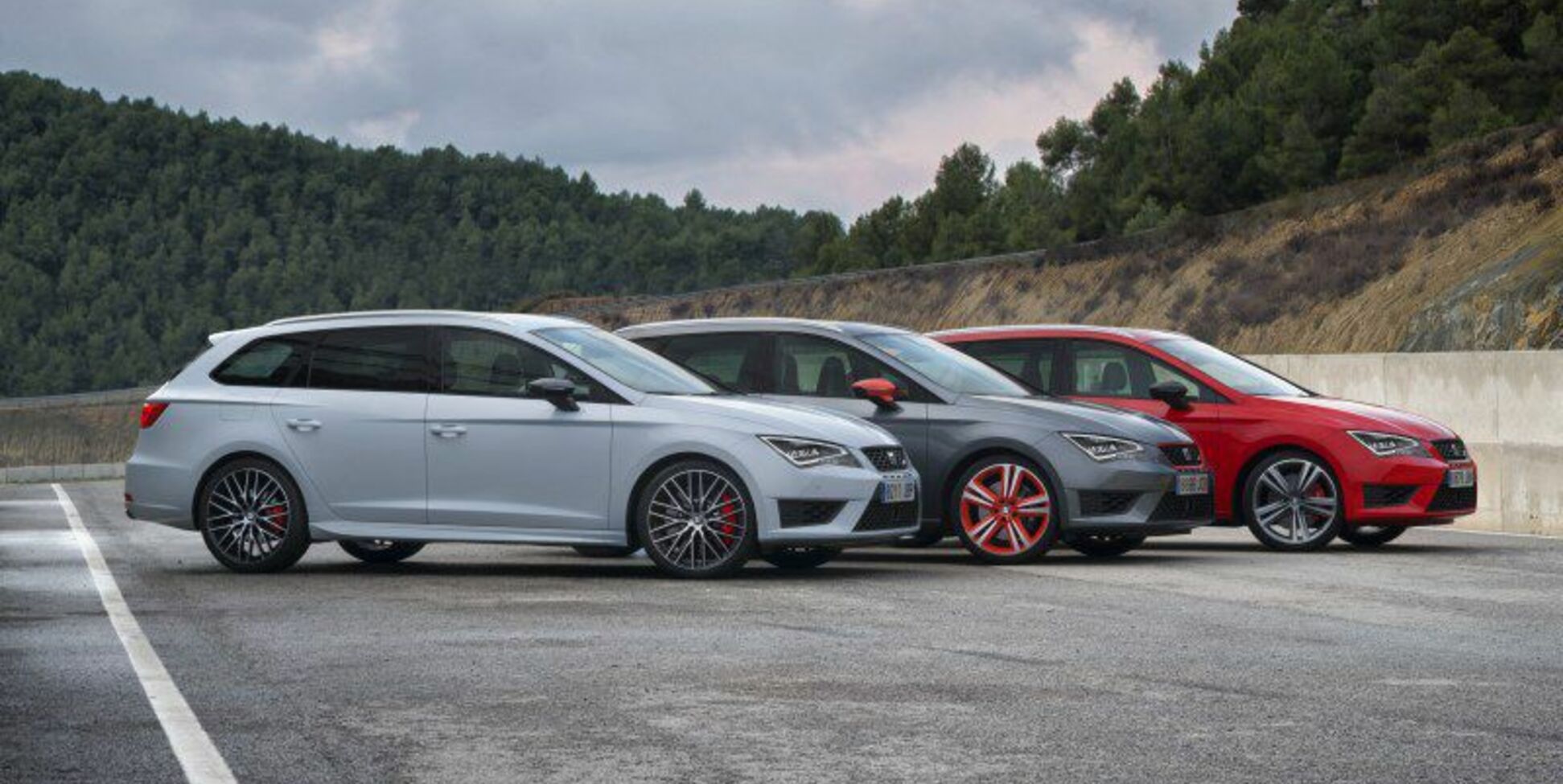 Seat Leon III ST Cupra 2.0 TSI (280 Hp) DSG start/stop 2014, 2015