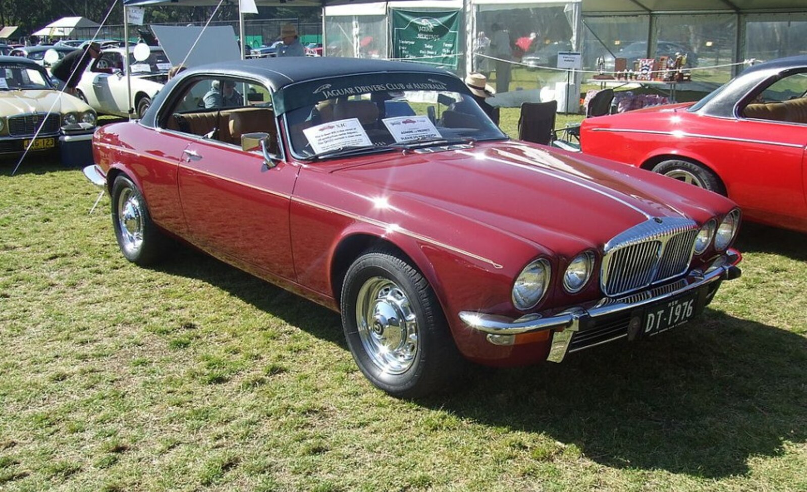 Daimler Coupe Sovereign 4.2 (172 Hp) 1973, 1974, 1975, 1976, 1977