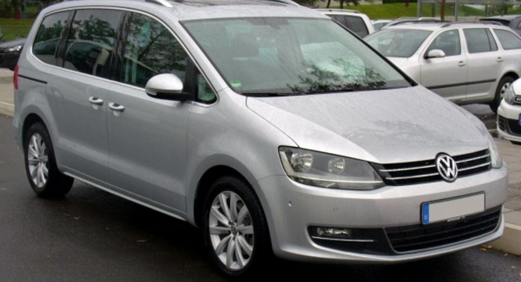 Volkswagen Sharan II 2.0 TDI (177 Hp) DSG SCR 7 Seat 2013, 2014, 2015