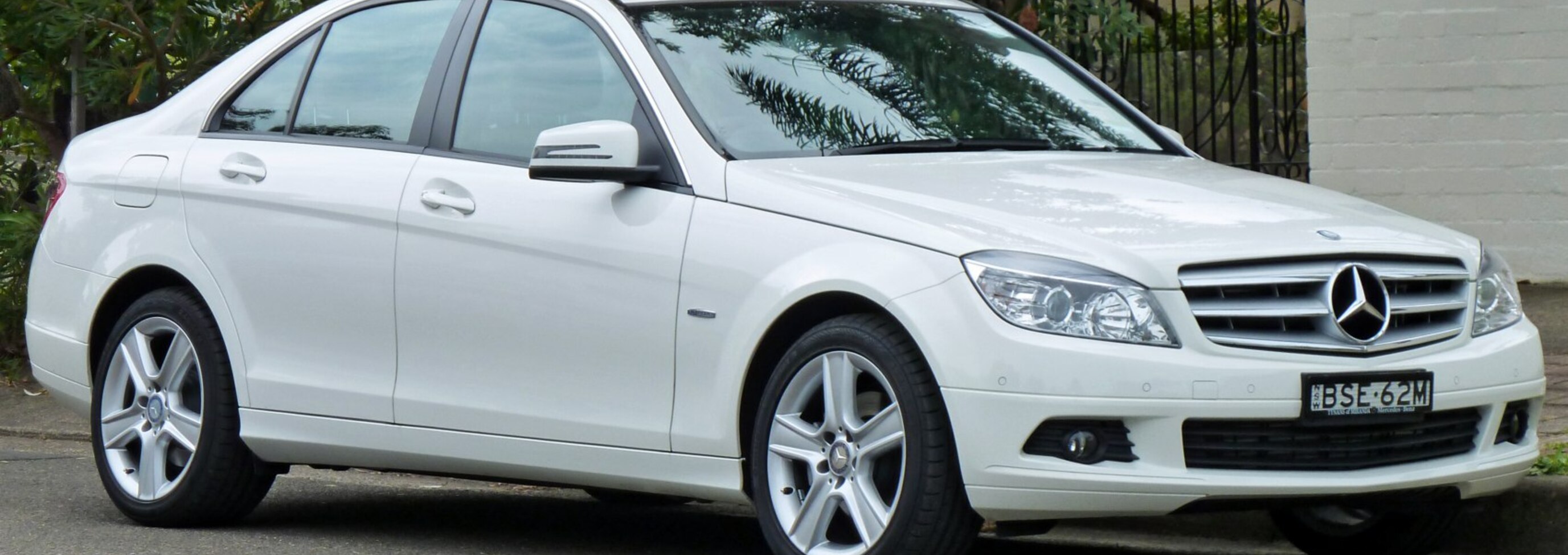 Mercedes-Benz C-class (W204) C 180 Kompressor BlueEFFICIENCY 1.6 (156 Hp) 5G-TRONIC 2008, 2009