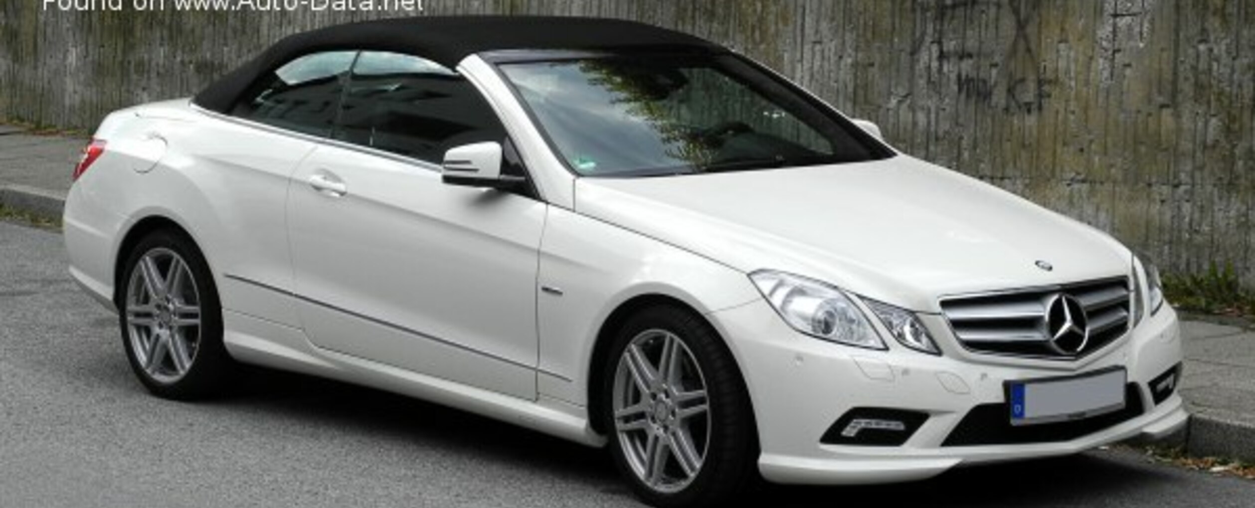 Mercedes-Benz E-class Cabrio (A207) E 500 BlueEFFICIENCY V8 (408 Hp) 7G-TRONIC PLUS 2011, 2012 