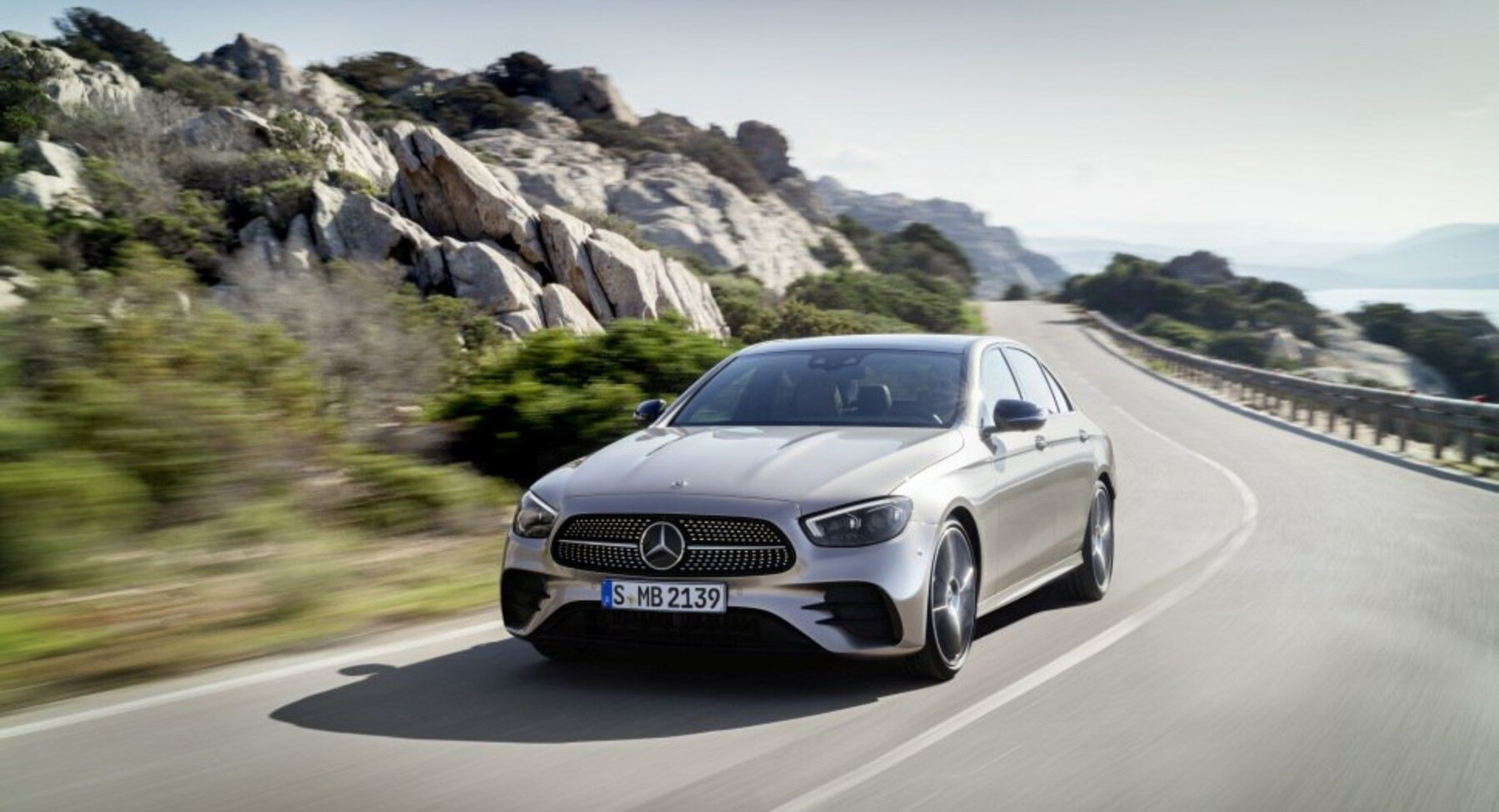 Mercedes-Benz E-class (W213, facelift 2020) E 300e (320 Hp) Plug-in Hybrid 9G-TRONIC 2020, 2021, 2022