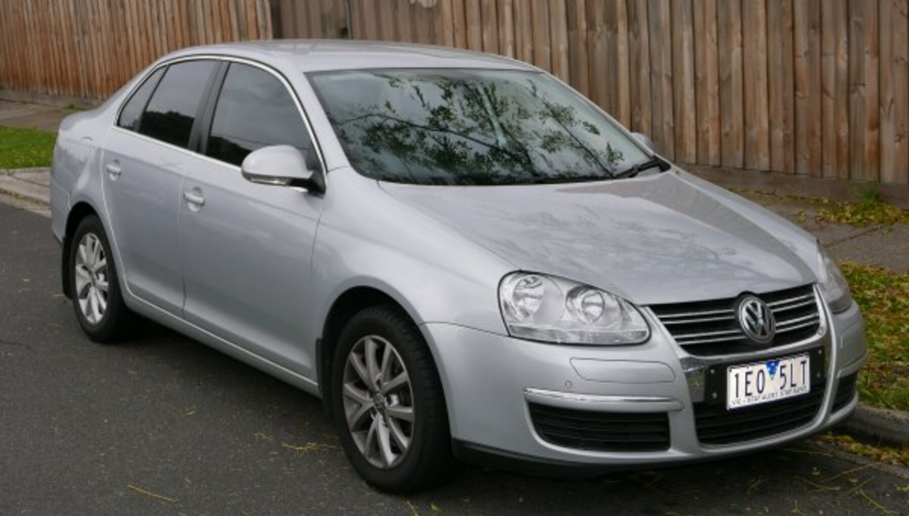 Volkswagen Jetta V 2.0 TDI CR (140 Hp) 2008, 2009, 2010 