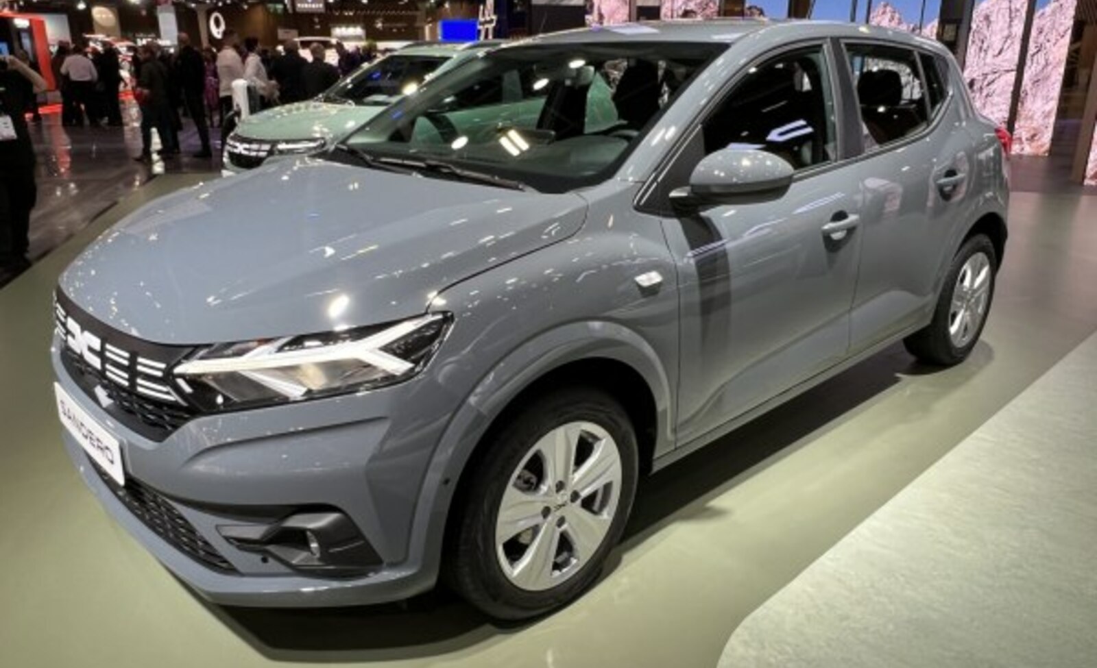 Dacia Sandero III (facelift 2022) 1.0 SCe 65 (67 Hp) 2022