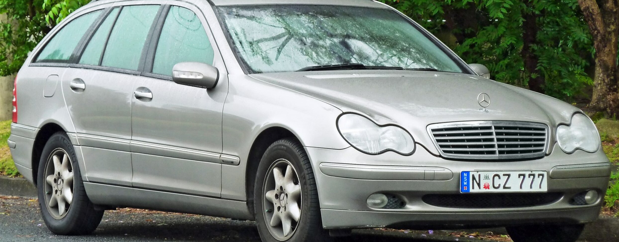 Mercedes-Benz C-class T-modell (S203) C 240 V6 (170 Hp) Automatic 2001, 2002, 2003, 2004