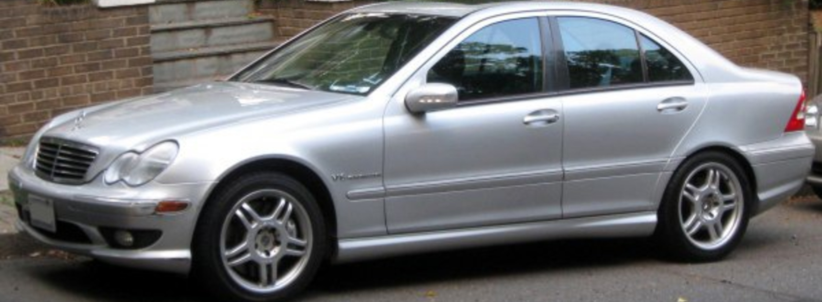 Mercedes-Benz C-class (W203) AMG C 32 (354 Hp) 2001, 2002, 2003, 2004