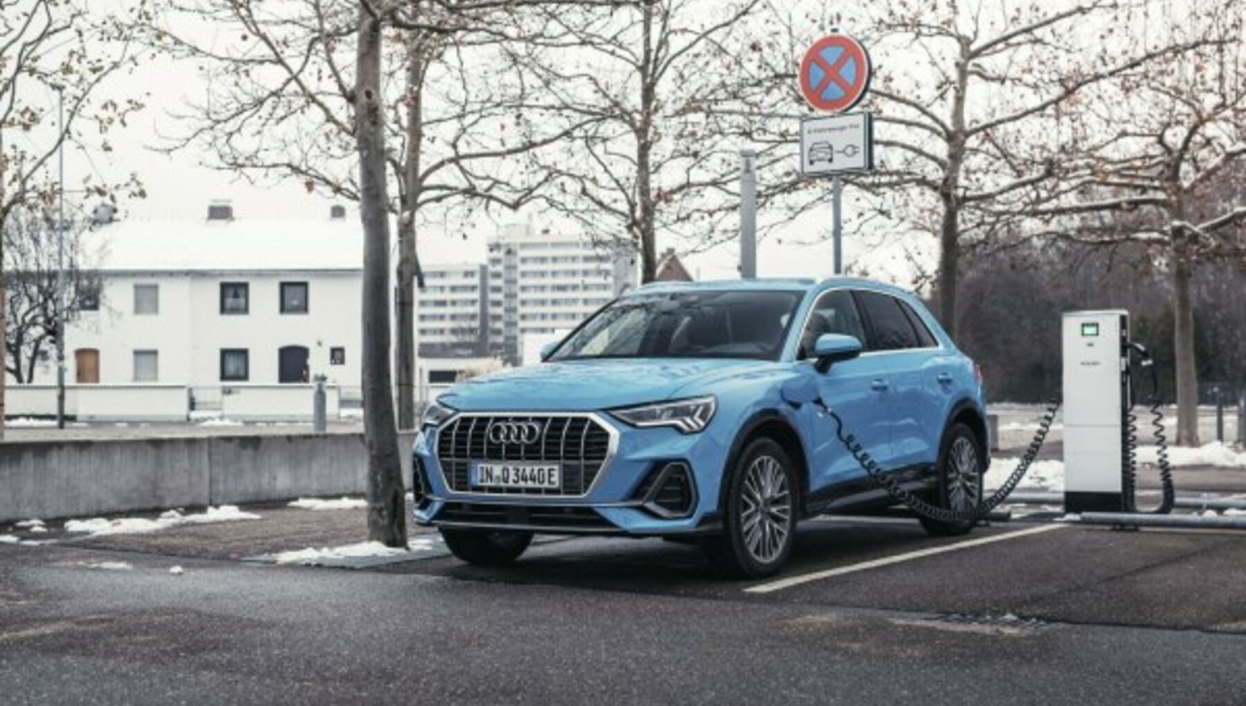 Audi Q3 (F3) 45 TFSI e (245 Hp) PHEV S tronic 2021, 2022 