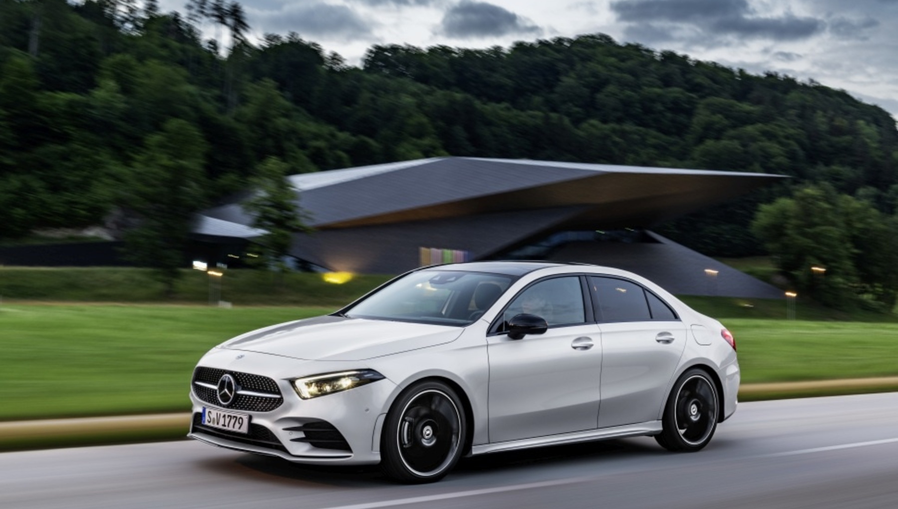 Mercedes-Benz A-class Sedan (V177) A 200 (163 Hp) 4MATIC 8G-DCT 2020, 2021, 2022 