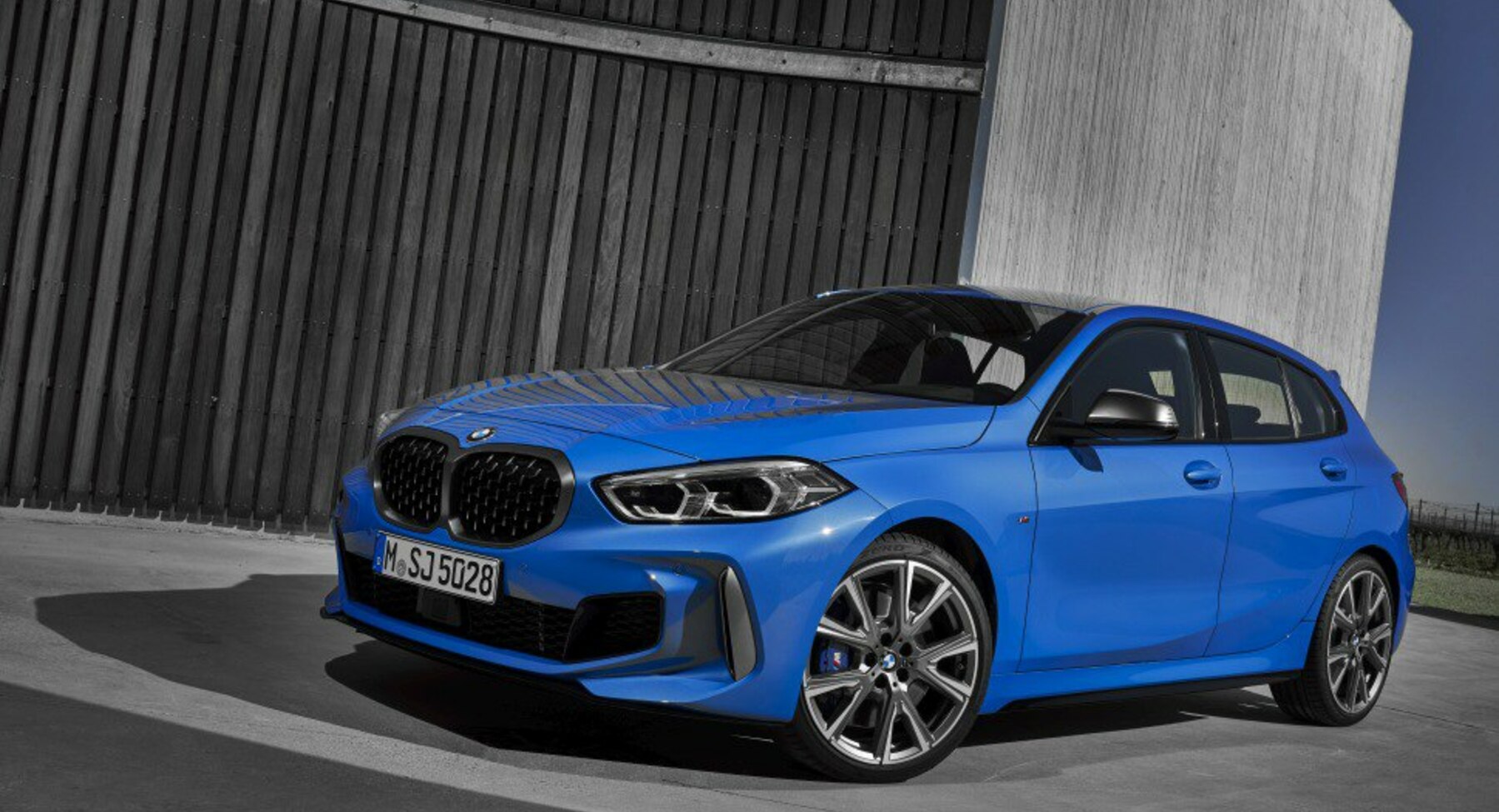 BMW 1 Series Hatchback (F40) 118i (140 Hp) 2019, 2020