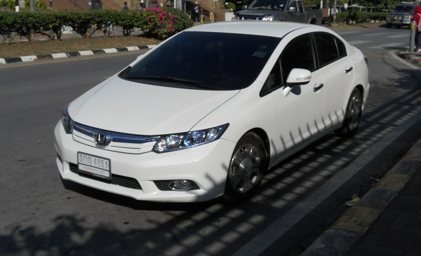 Honda Civic IX Sedan 1.5 (110 Hp) Hybrid CVT 2012, 2013, 2014