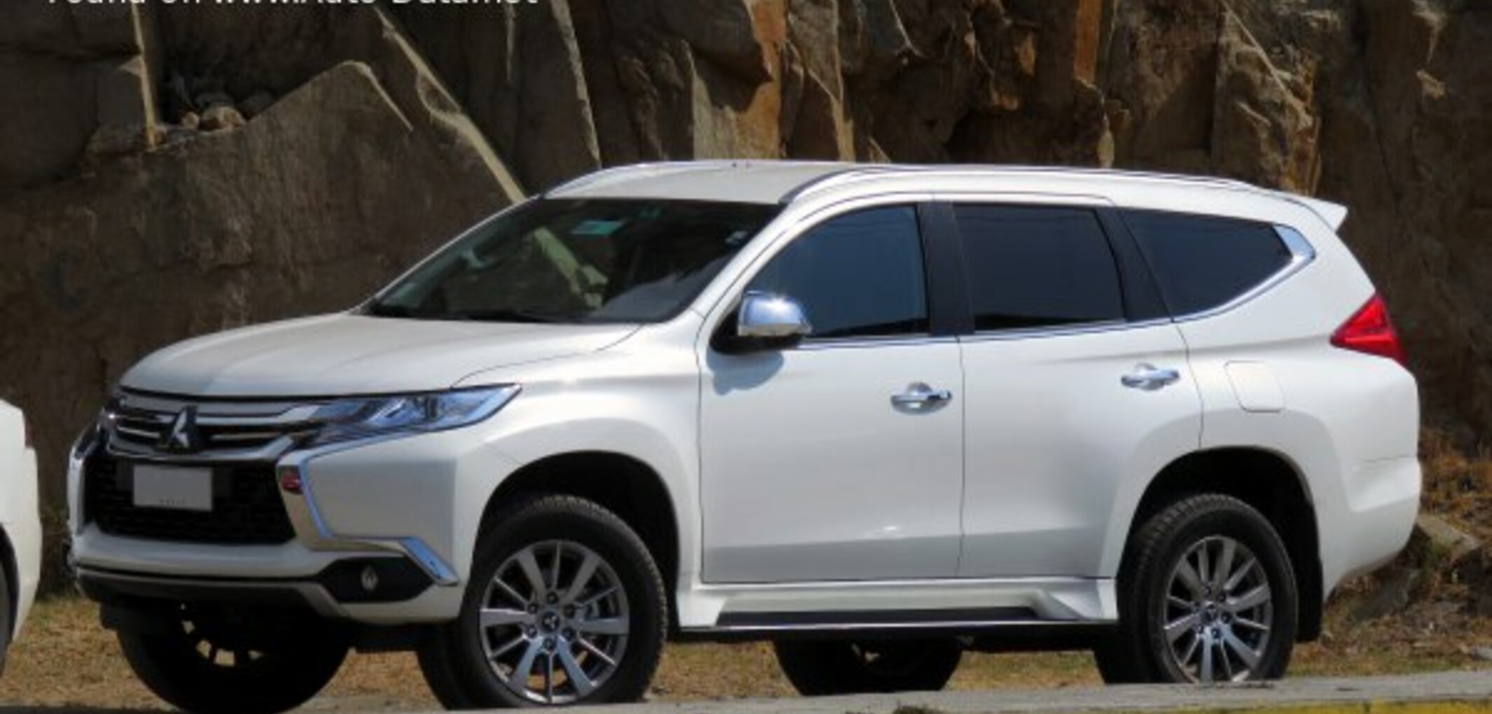 Mitsubishi Montero Sport III 2.4 MIVEC (181 Hp) 2015, 2016, 2017, 2018, 2019 