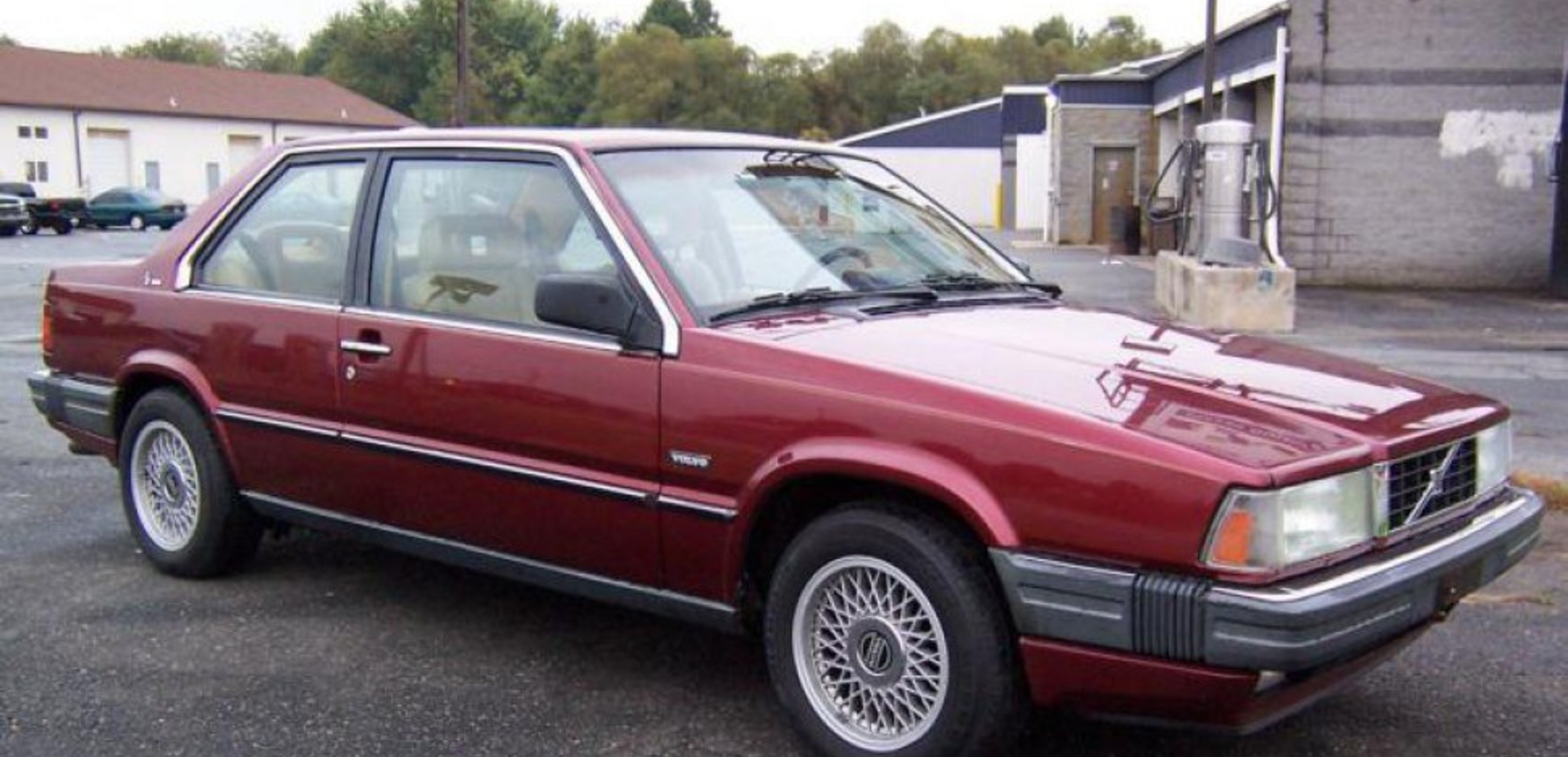 Volvo 780 Bertone 2.8 V6 (170 Hp) Automatic 1987, 1988, 1989, 1990 