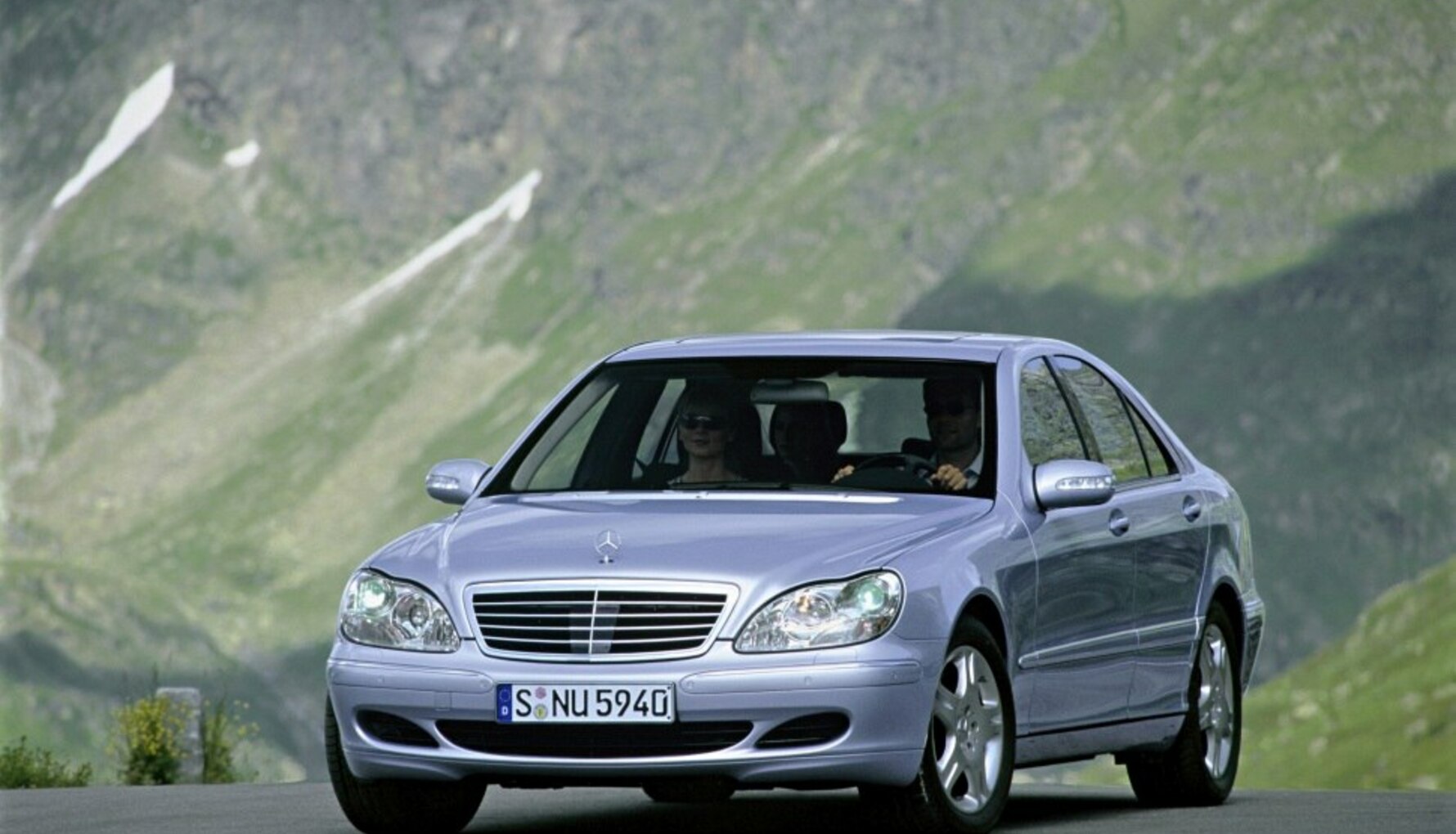 Mercedes-Benz S-class (W220, facelift 2002) S 500 V8 (306 Hp) 5G-TRONIC 2002, 2003 