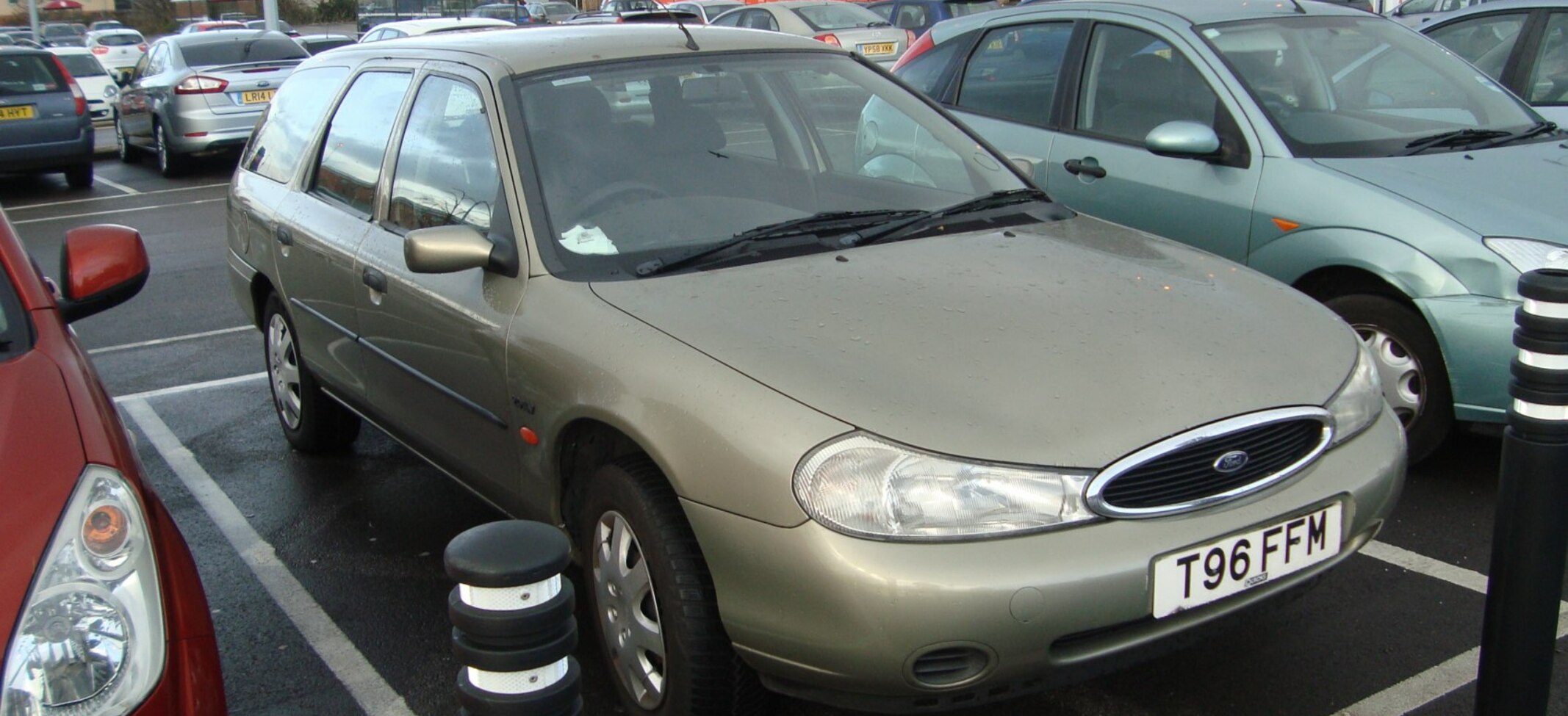 Ford Mondeo I Wagon (facelift 1996) 2.5 ST 200 (205 Hp) 1999, 2000, 2001