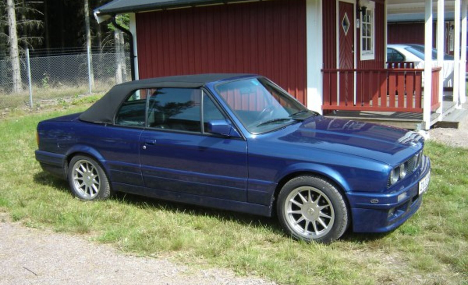 BMW 3 Series Convertible (E30, facelift 1987) 318i (113 Hp) Automatic 1990, 1991, 1992, 1993, 1994