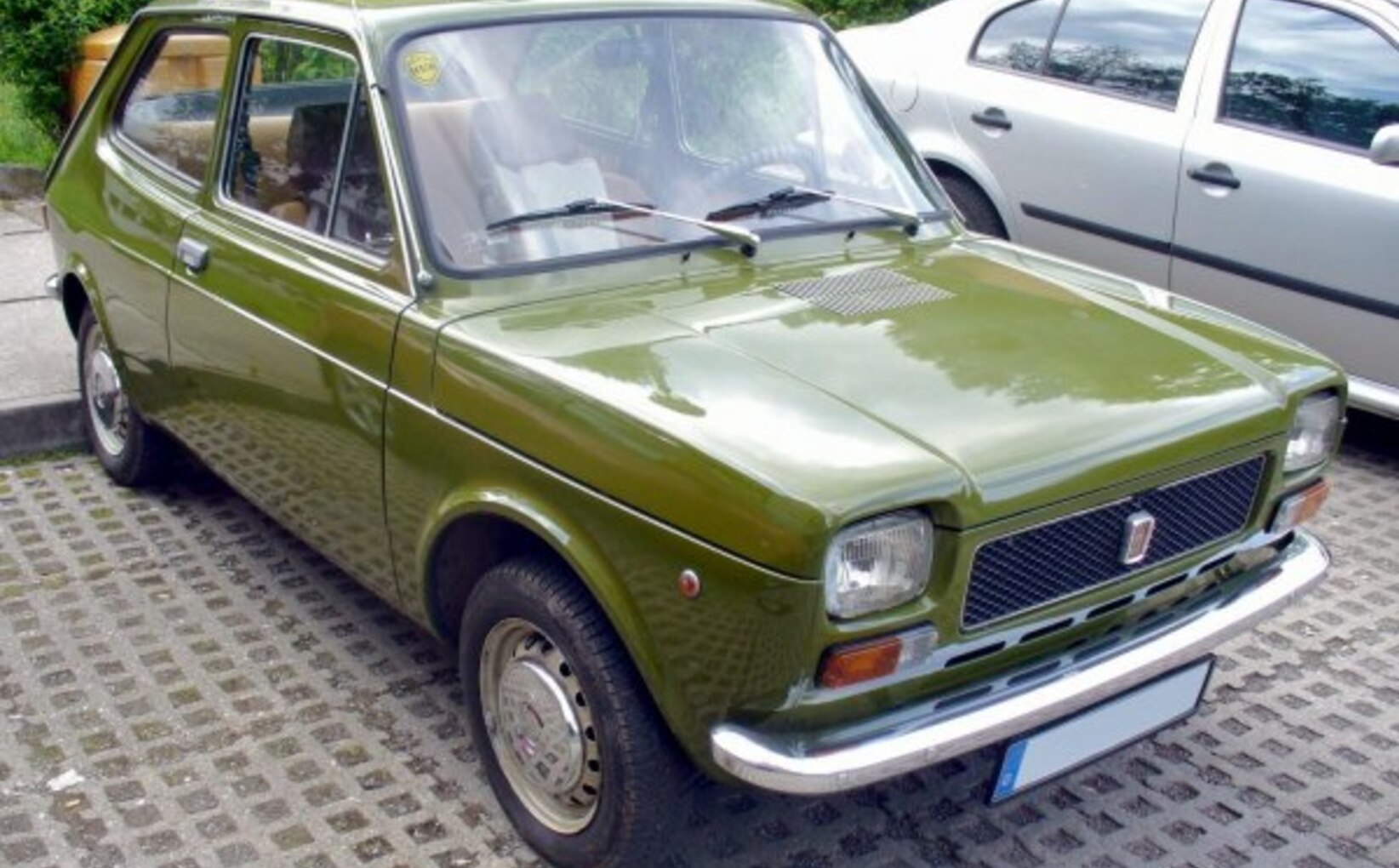 Fiat 127 1050 L (50 Hp) 1977, 1978, 1979 