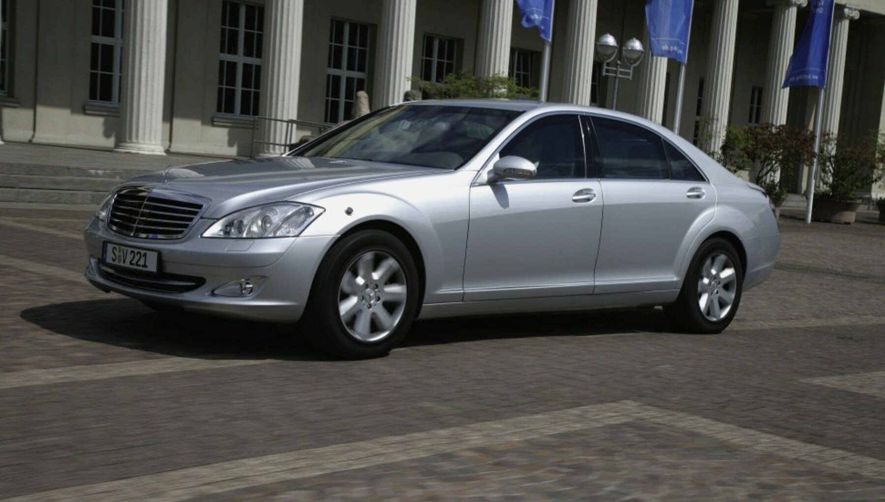 Mercedes-Benz S-class Long (V221) S 320 CDI (235 Hp) 4MATIC 7G-TRONIC 2006, 2007, 2008, 2009 