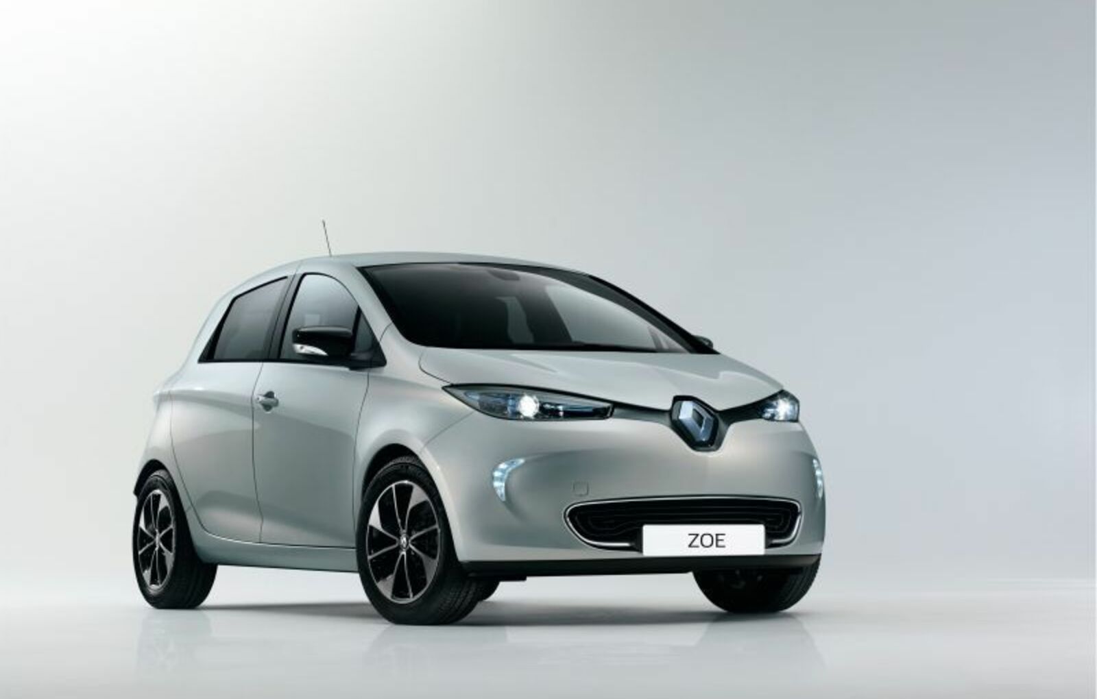 Renault Zoe I R75 44.1 kWh (77 Hp) 2017, 2018, 2019 