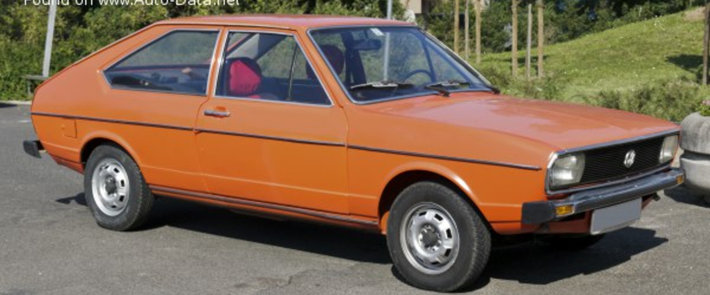 Volkswagen Passat (B1) 1.6 (75 Hp) 1973, 1974, 1975 