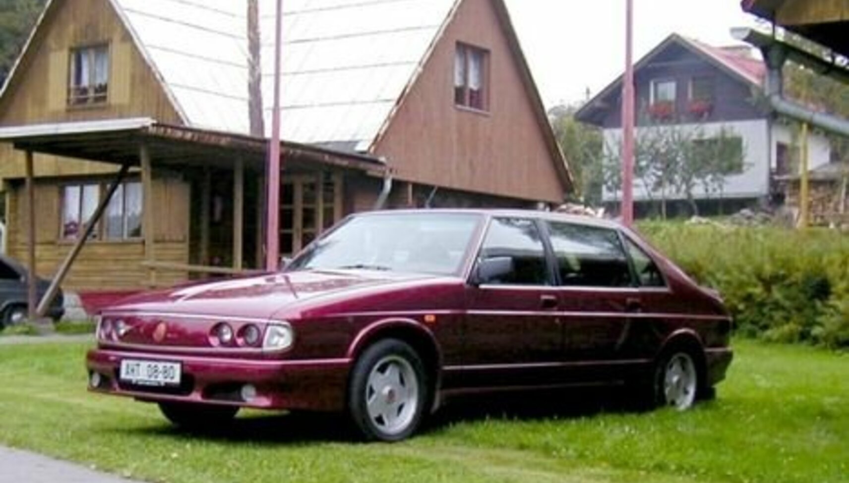 Tatra T700 3.5 i V8 16V (168 Hp) 1996, 1997, 1998, 1999