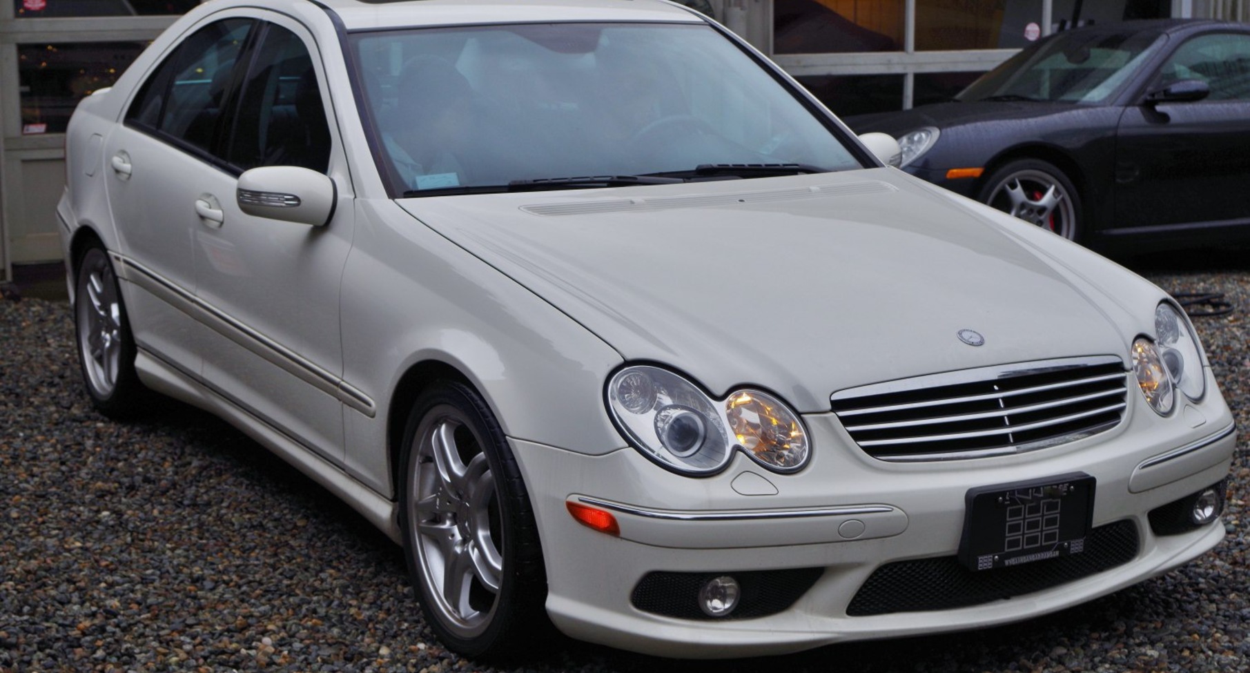 Mercedes-Benz C-class (W203, facelift 2004) AMG C 55 V8 (367 Hp) Automatic 2004, 2005, 2006, 2007