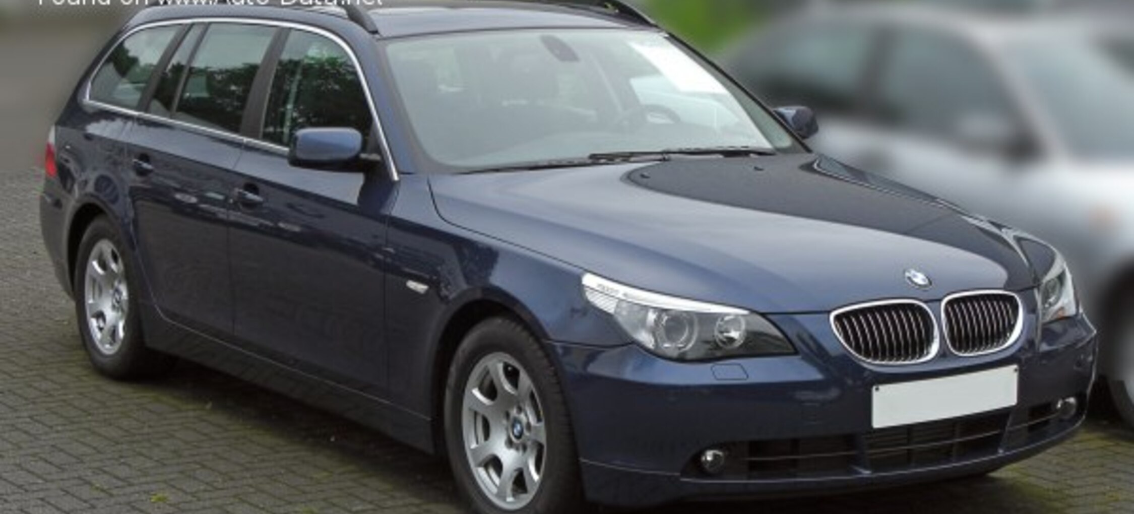 BMW 5 Series Touring (E61) 530xd (231 Hp) 2005, 2006, 2007 