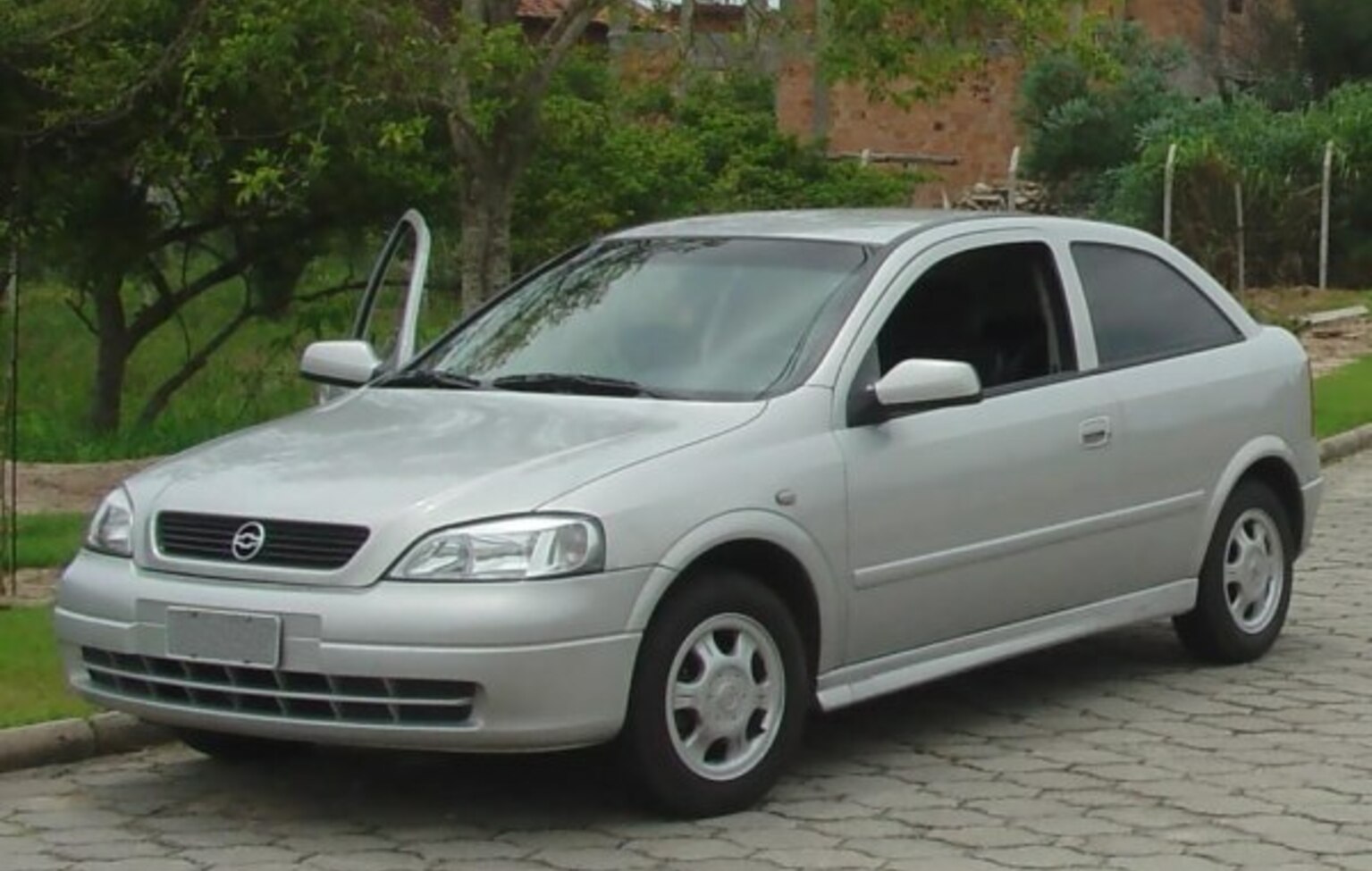 Chevrolet Astra 1.8 i (110 Hp) 1998, 1999, 2000, 2001, 2002, 2003, 2004, 2005, 2006, 2007, 2008, 2009, 2010, 2011