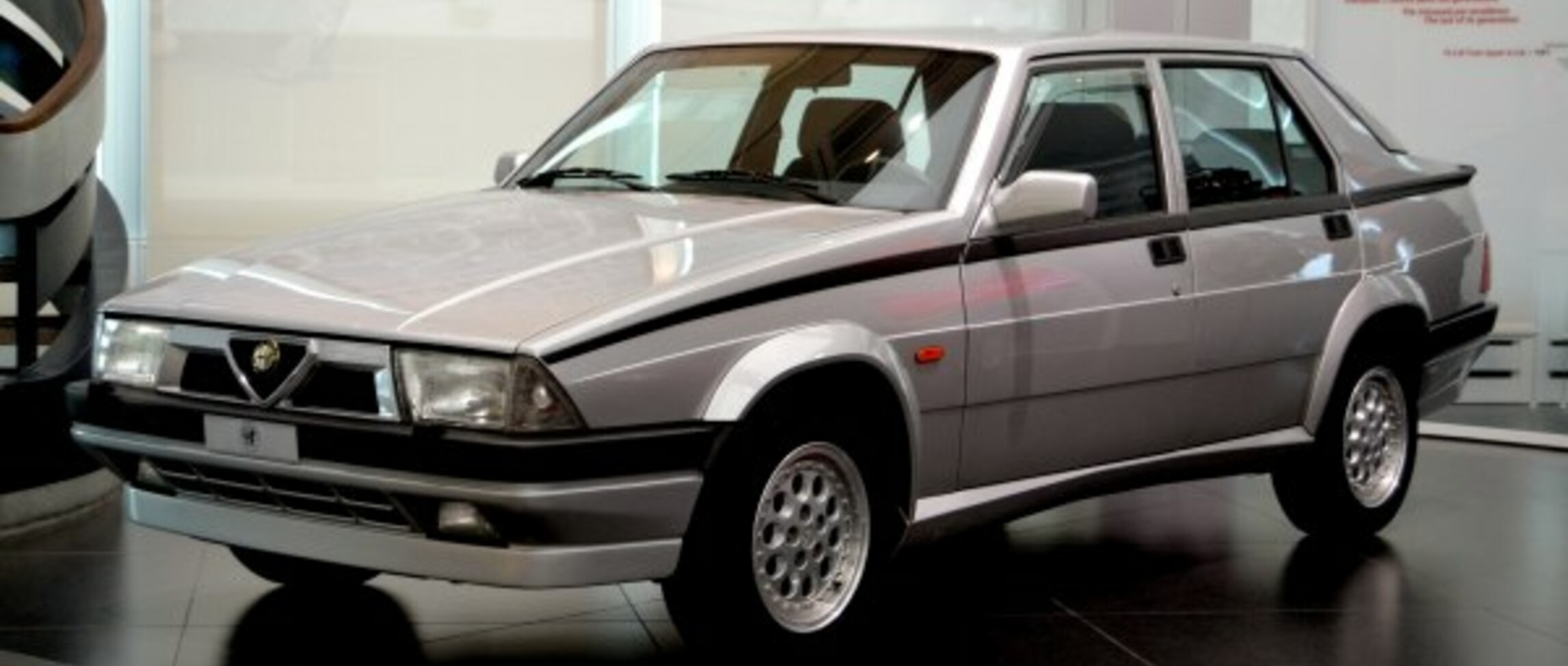 Alfa Romeo 75 (162 B, facelift 1988) 2.0 Twin Spark (148 Hp) CAT 1988, 1989, 1990, 1991