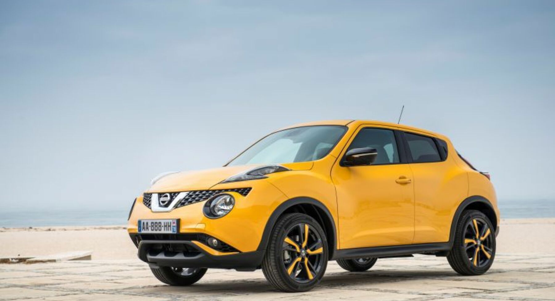 Nissan Juke I (facelift 2014) Nismo 1.6 DIG-T (200 Hp) 2013, 2014